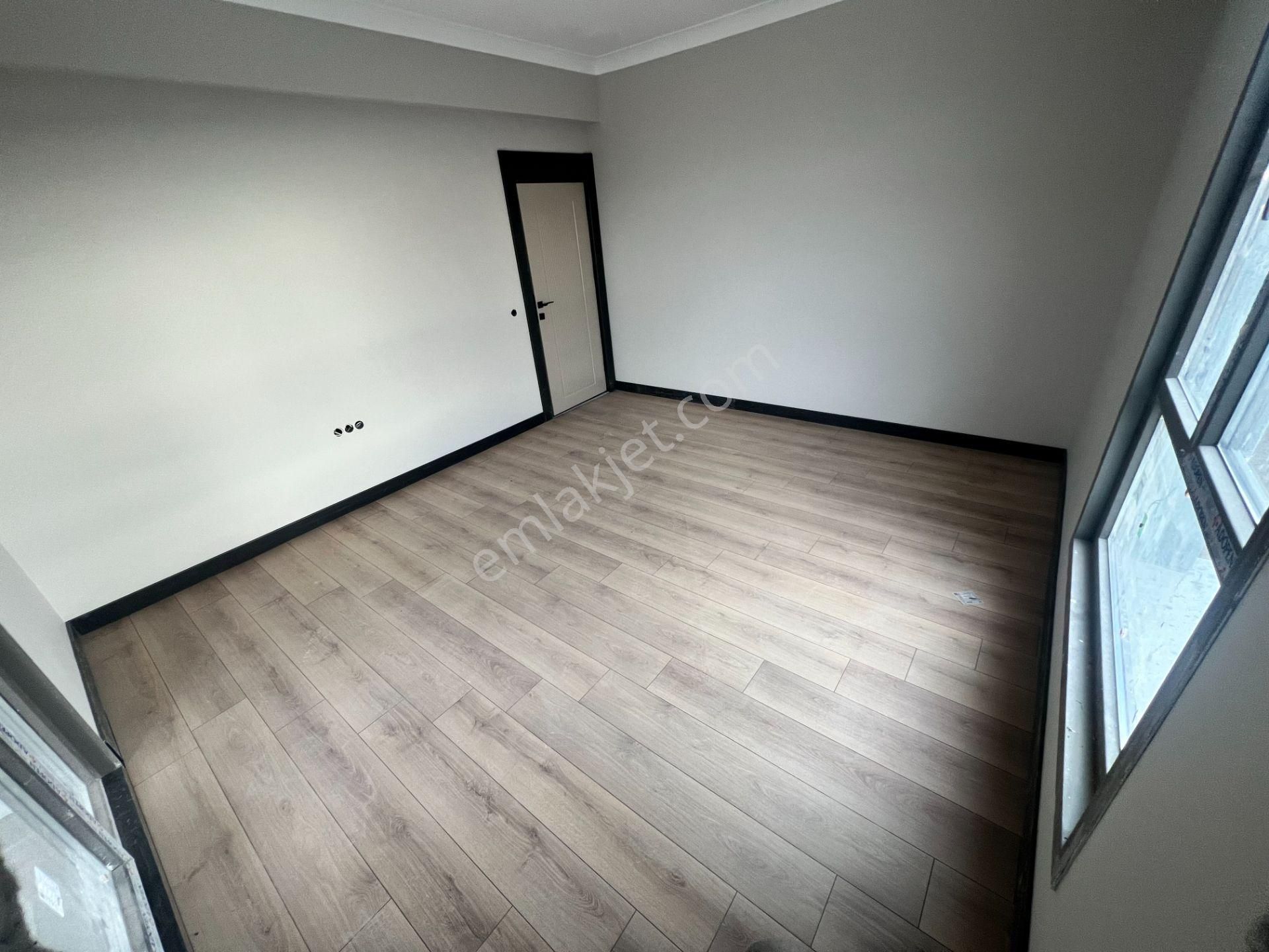 Cihandan Ovacık'ta Bulvar Yakını Sıfır 4+1 Daire - Görsel 19