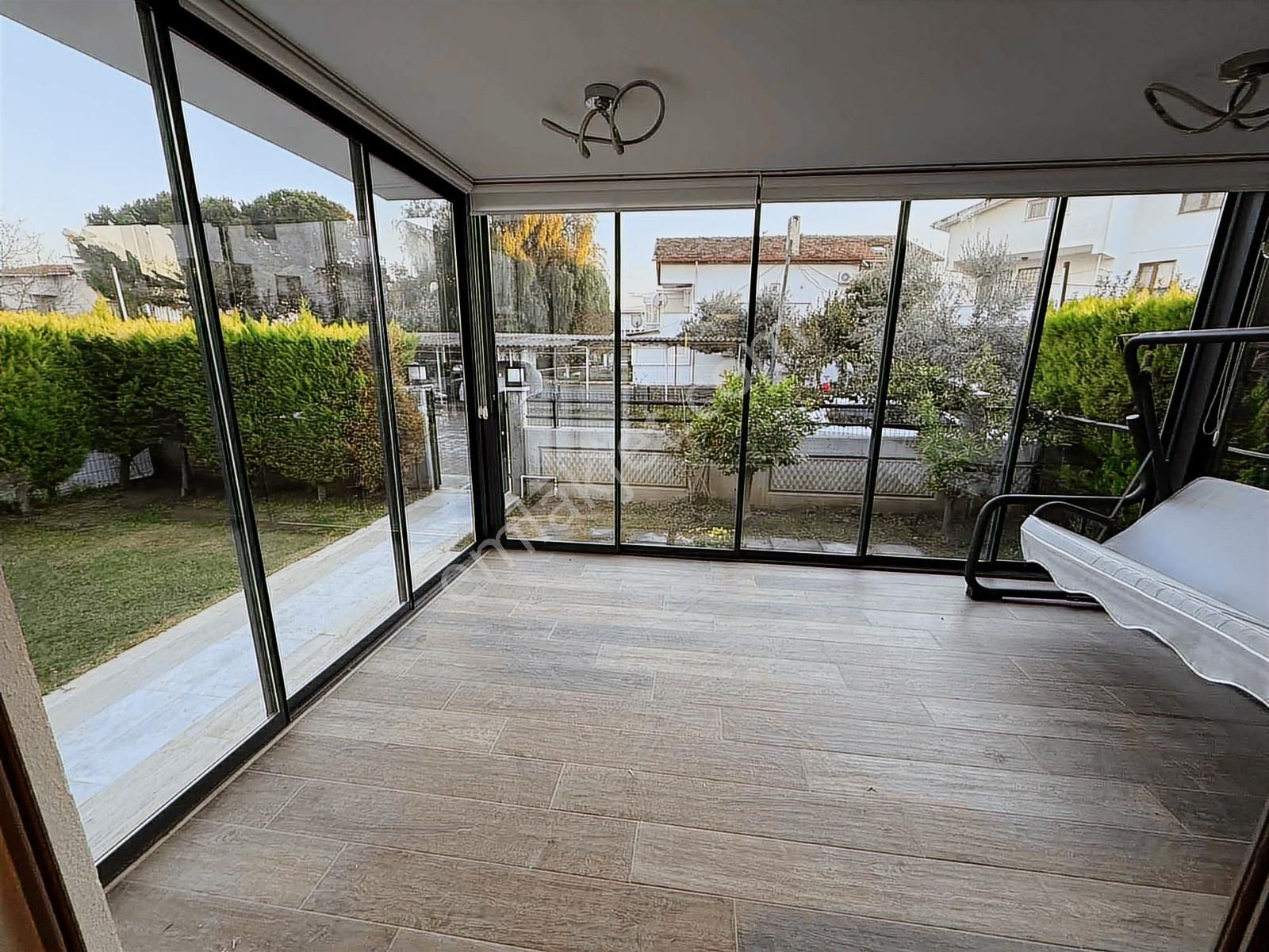Kuşadası Karaova Avm Yakını Satılık 75 M2 Tabanlı 3+1 Villa - Görsel 24