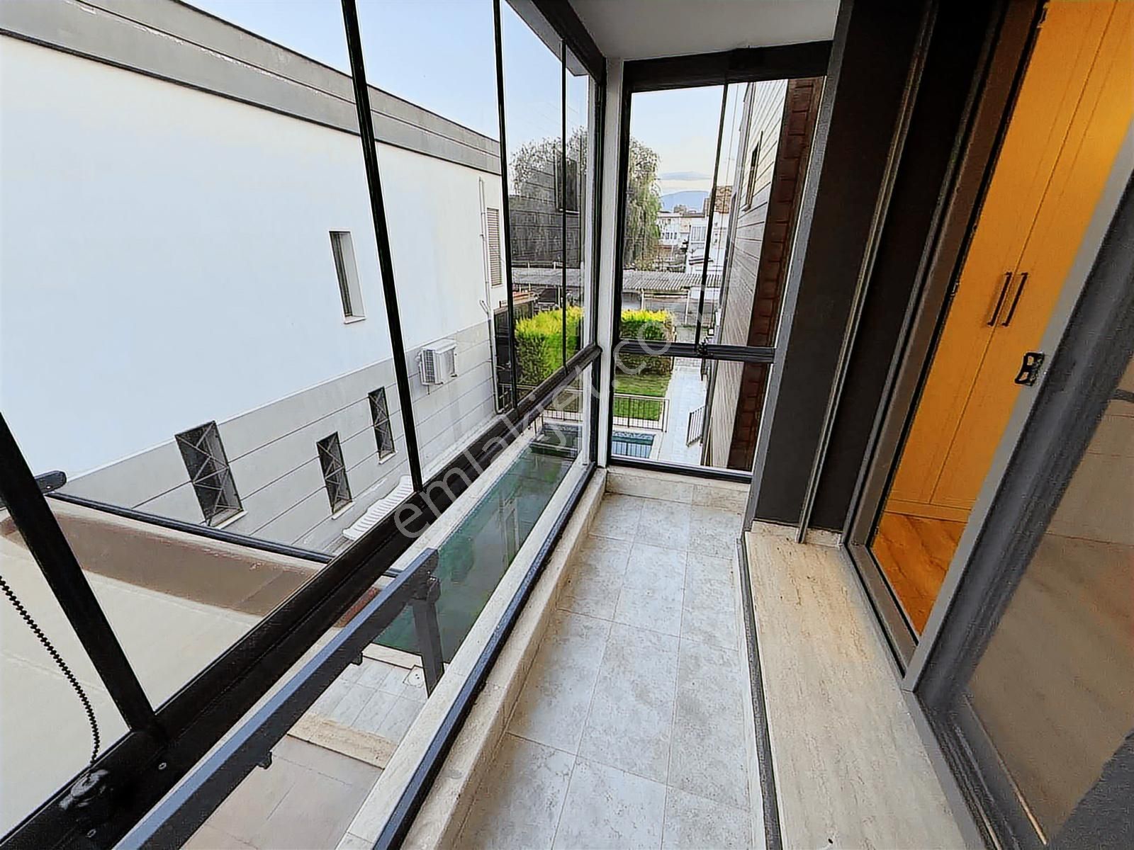 Kuşadası Karaova Avm Yakını Satılık 75 M2 Tabanlı 3+1 Villa - Görsel 11