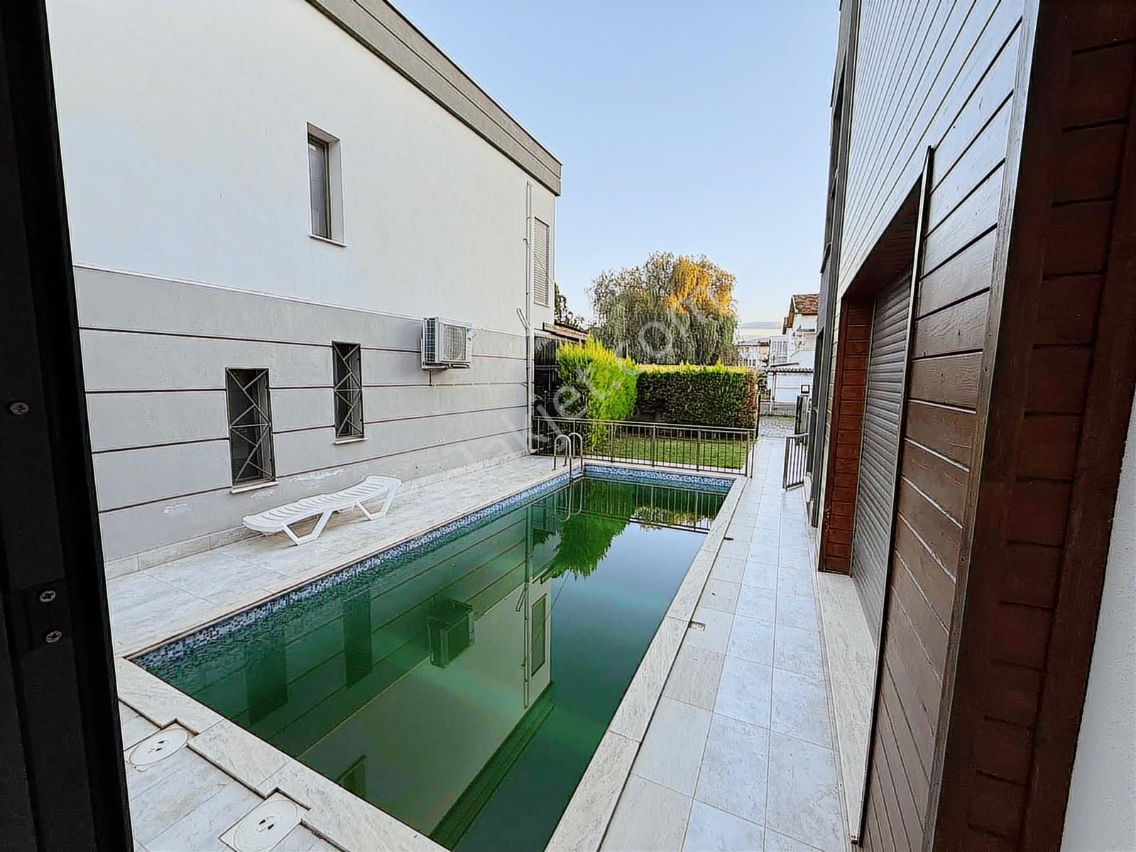 Kuşadası Karaova Avm Yakını Satılık 75 M2 Tabanlı 3+1 Villa - Görsel 20