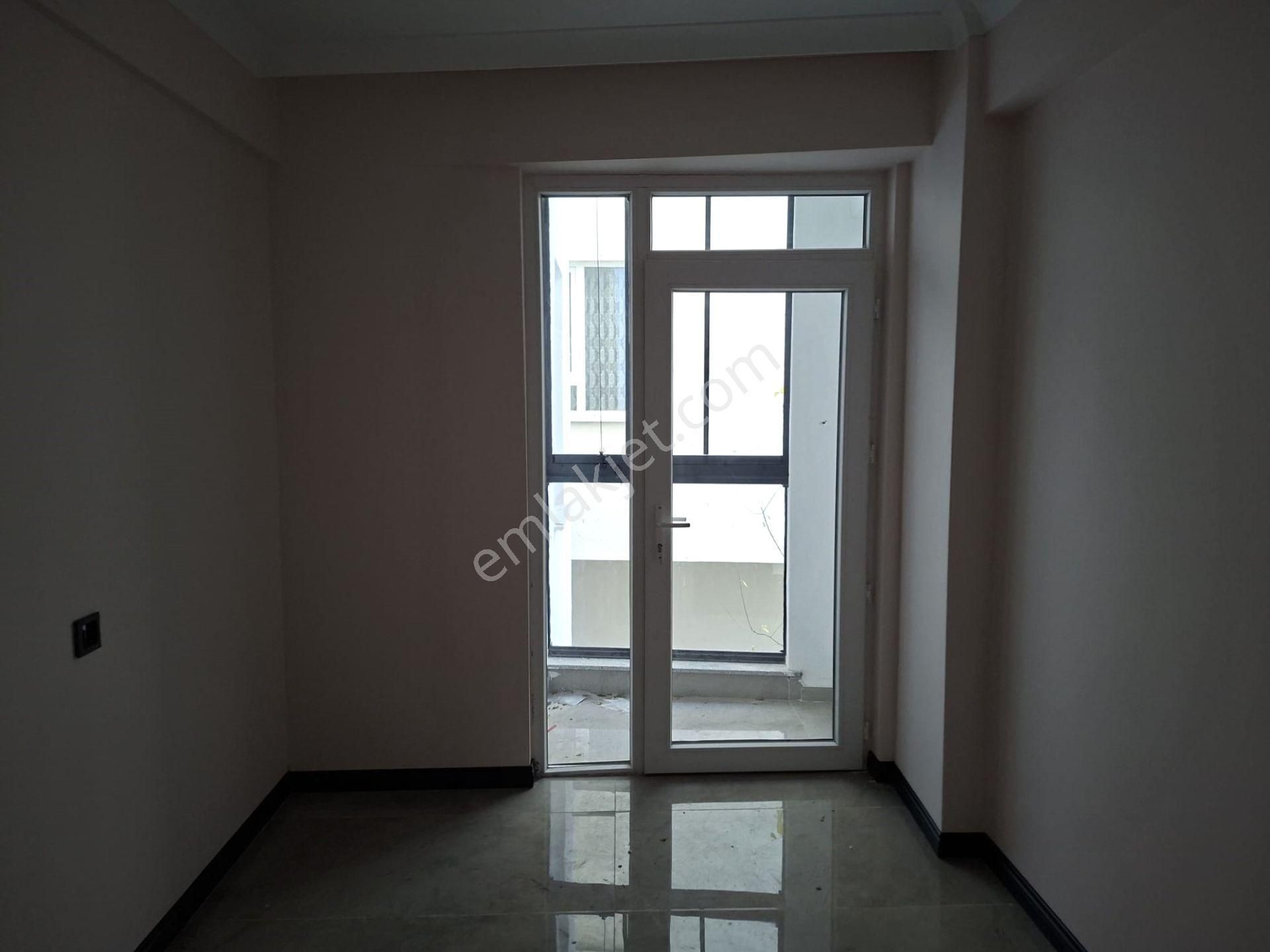 Recep Ümit'ten Şarhöyük Mahallesi Şarhöyük Sağlık Ocağının Yakınında (sıfır) Kiralık 1+1 Daire - Görsel 12