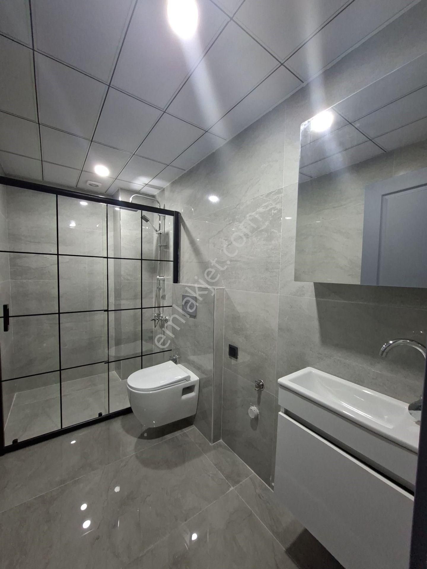 Recep Ümit'ten Şarhöyük Mahallesi Şarhöyük Sağlık Ocağının Yakınında (sıfır) Kiralık 1+1 Daire - Görsel 22