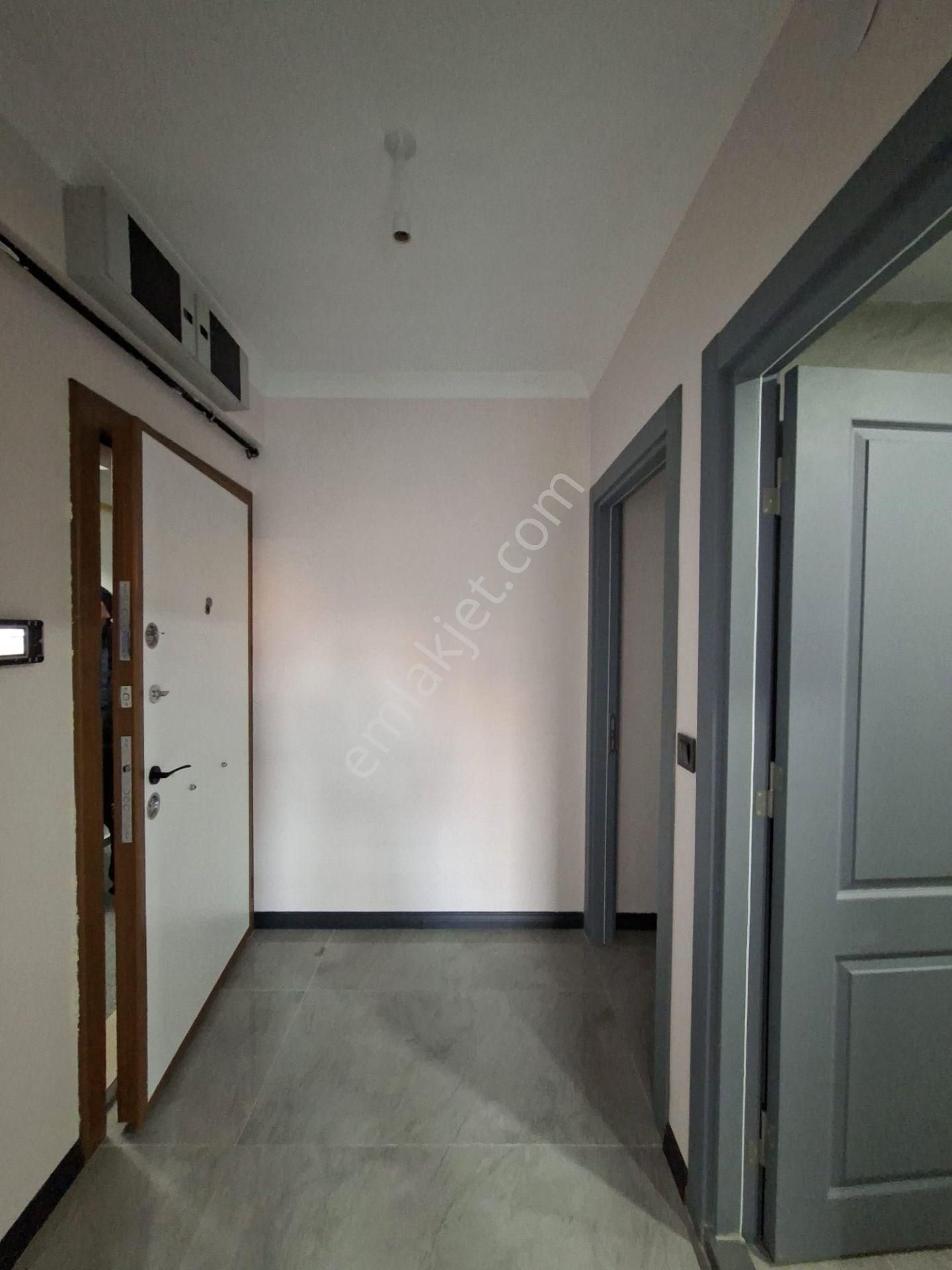 Recep Ümit'ten Şarhöyük Mahallesi Şarhöyük Sağlık Ocağının Yakınında (sıfır) Kiralık 1+1 Daire - Görsel 19