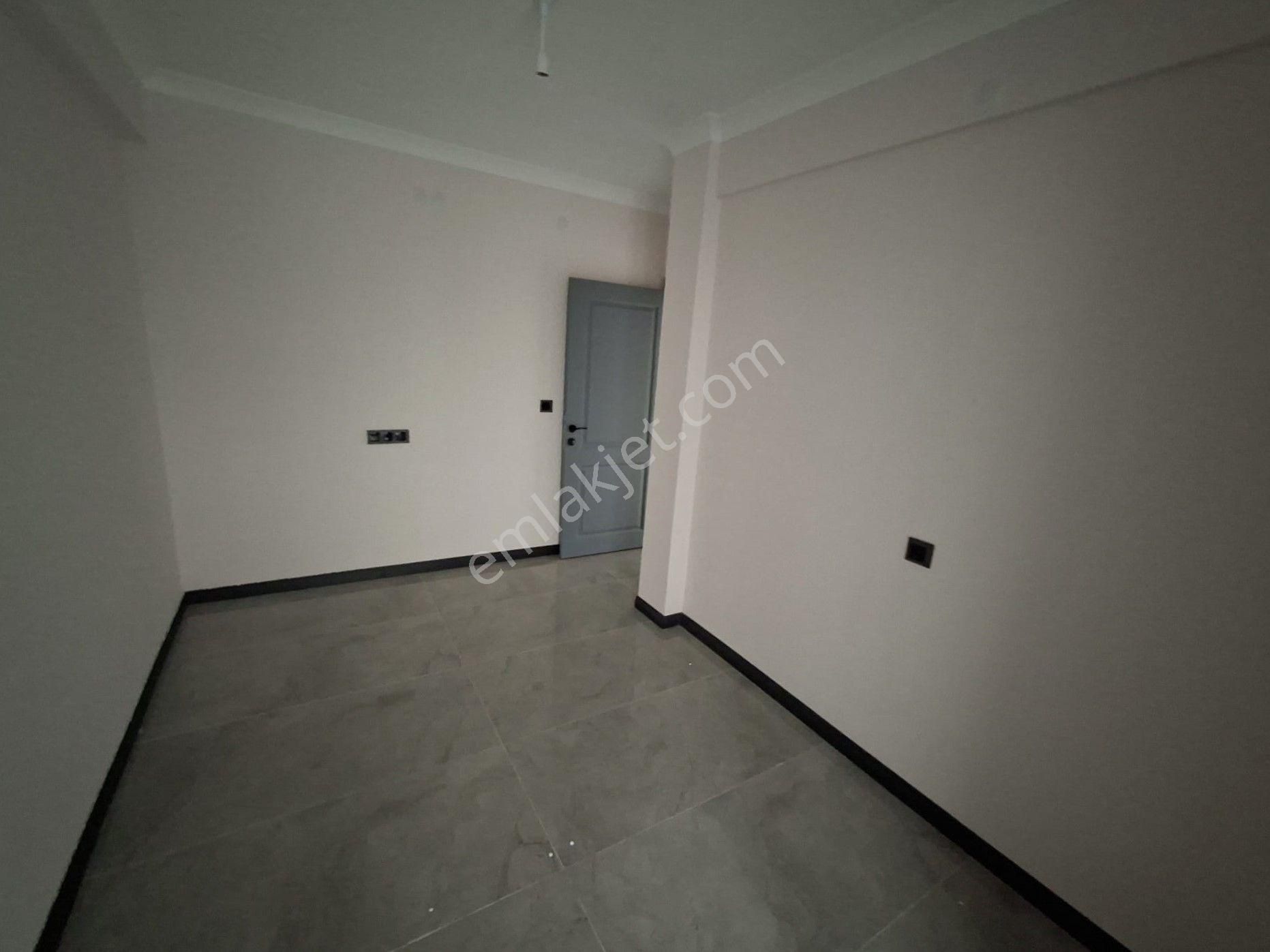 Recep Ümit'ten Şarhöyük Mahallesi Şarhöyük Sağlık Ocağının Yakınında (sıfır) Kiralık 1+1 Daire - Görsel 17