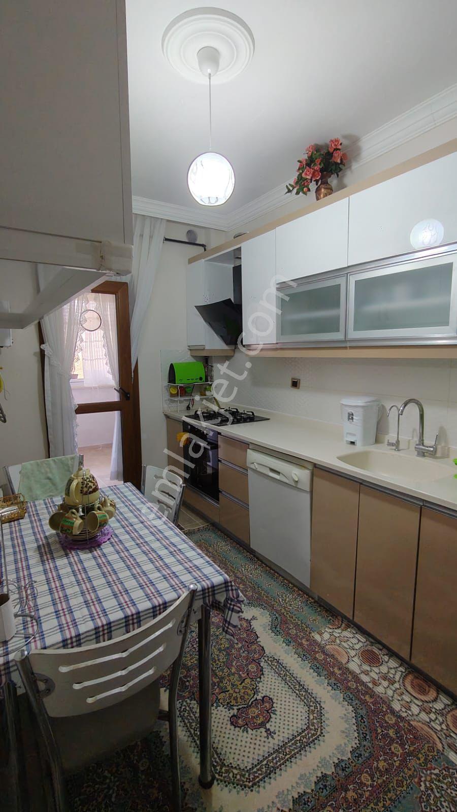 🏡akgedik Mahallesi 🏡 ✅2+1 M2 90 3 Katlınım 3 Katı ❇️kombi Petekli - Görsel 13