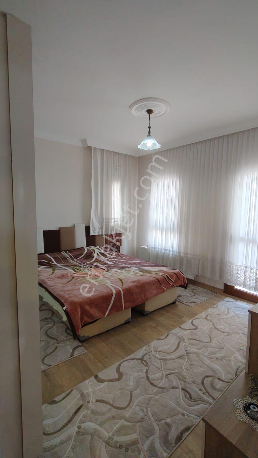 🏡akgedik Mahallesi 🏡 ✅2+1 M2 90 3 Katlınım 3 Katı ❇️kombi Petekli - Görsel 4