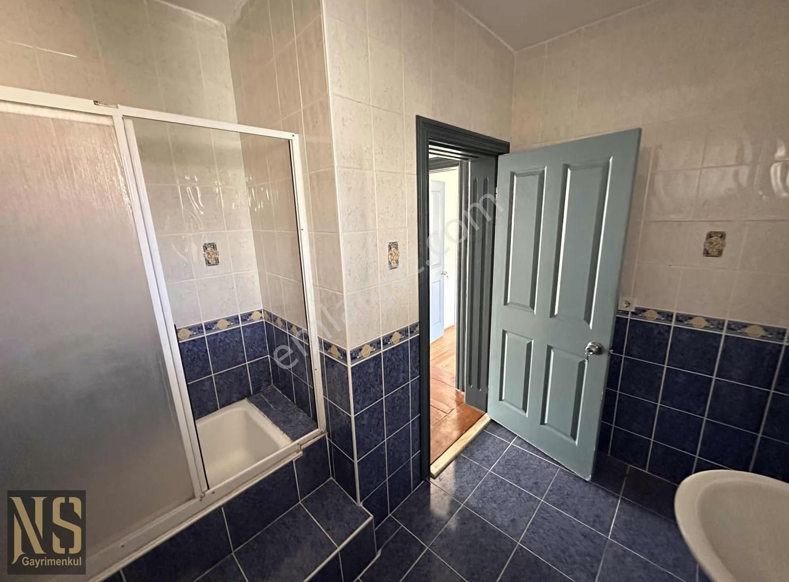 Kıkrpınar Bağdat Cd Çok Yakın Eşyasız Kiralık Villa - Görsel 26