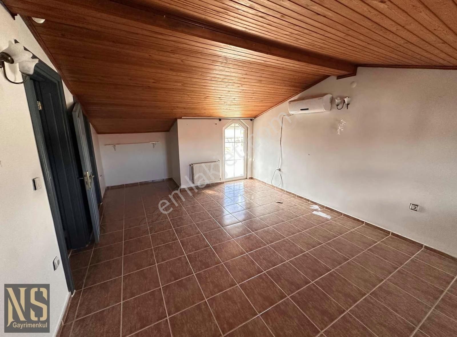 Kıkrpınar Bağdat Cd Çok Yakın Eşyasız Kiralık Villa - Görsel 6