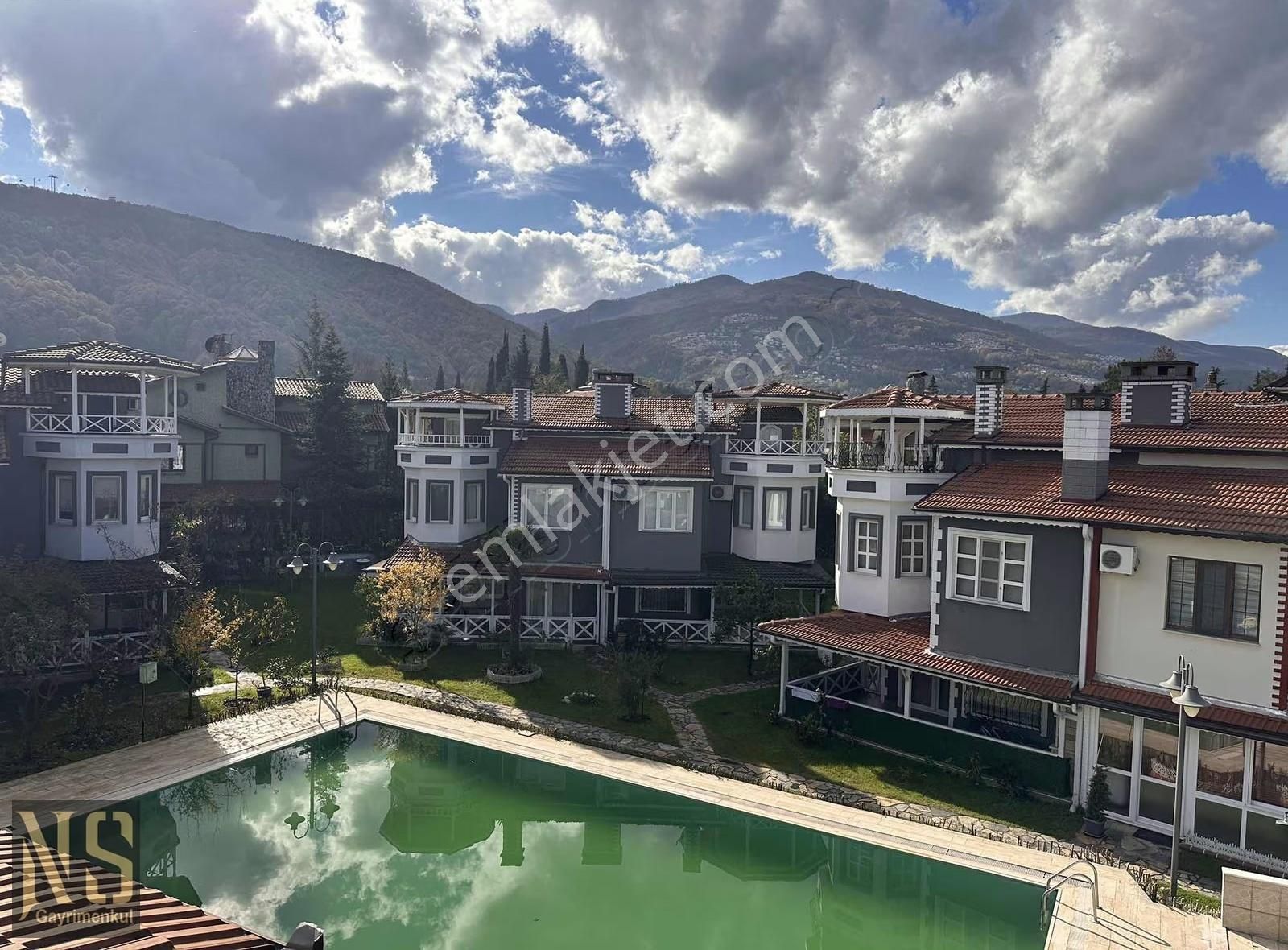 Kıkrpınar Bağdat Cd Çok Yakın Eşyasız Kiralık Villa - Görsel 17