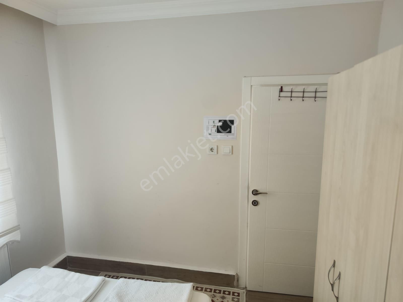 Denize 5 Dk Yürüme Mesafesinde 6 Adet 1+1 Den Oluşan Komple Bina - Görsel 12