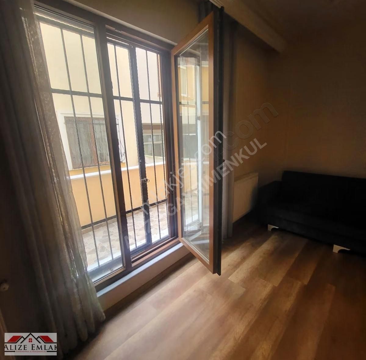 Alizeden Halkalı Kavaklı Mevkiinde Yeni Bina Baĥçekatı - Görsel 20