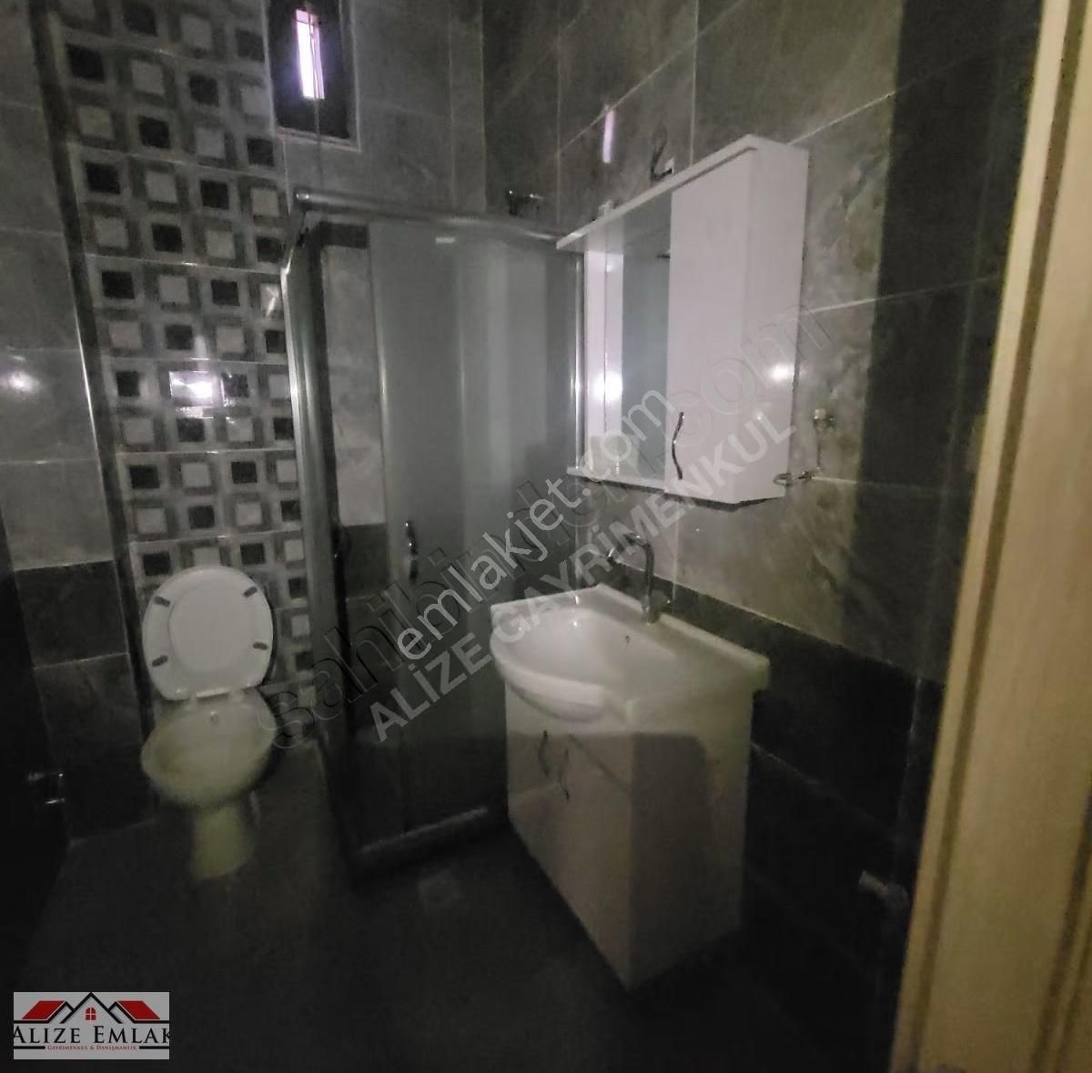 Alizeden Halkalı Kavaklı Mevkiinde Yeni Bina Baĥçekatı - Görsel 12