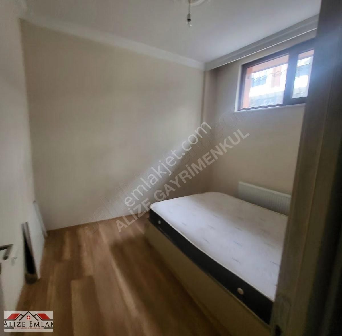 Alizeden Halkalı Kavaklı Mevkiinde Yeni Bina Baĥçekatı - Görsel 16