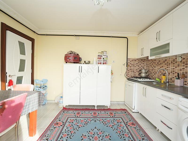 C21 Cius; Adliye Köyünde Deniz Manzaralı 2 Katlı Bahçeli Ev - Görsel 10