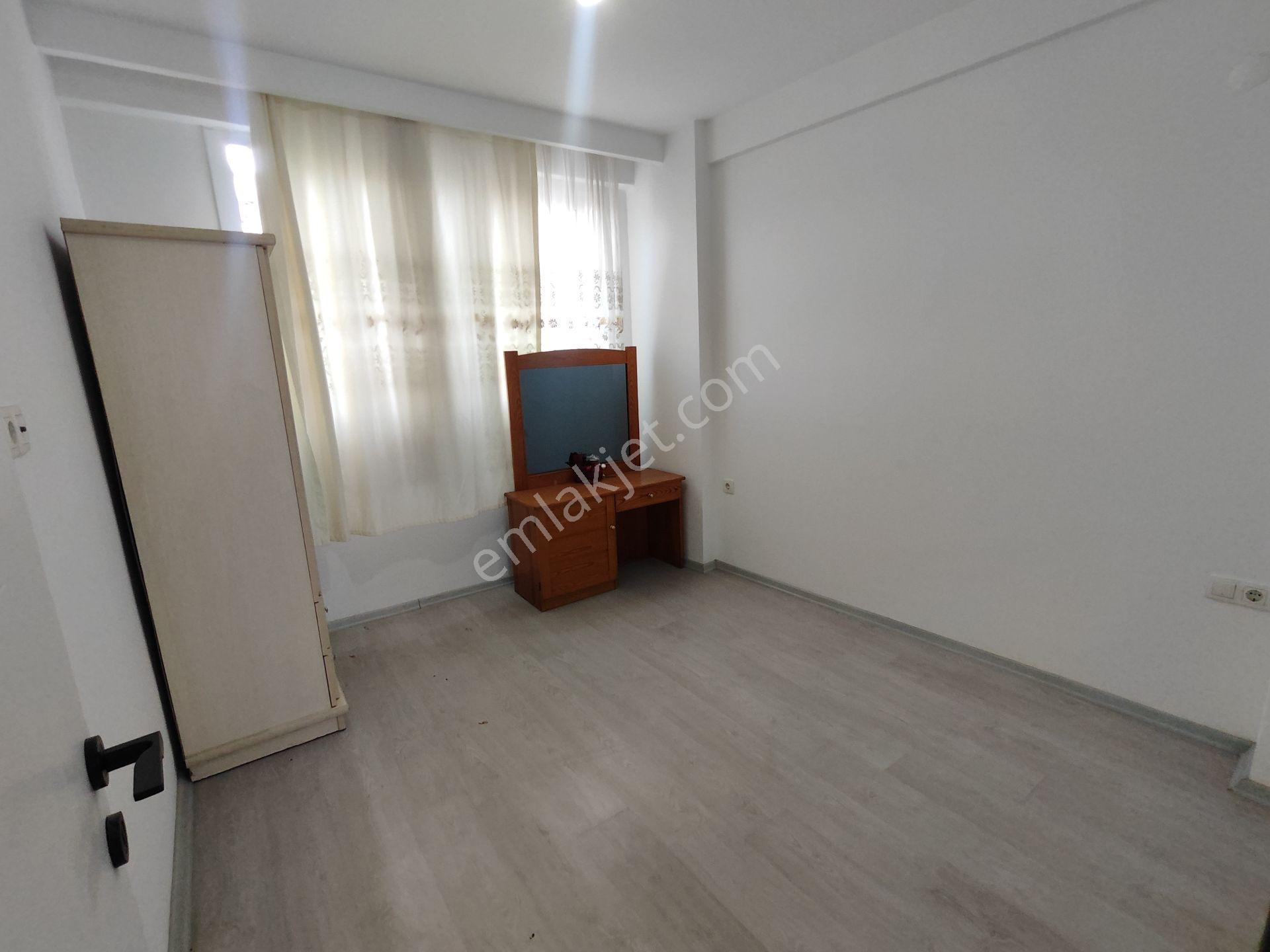 Deniz Manzaralı, Dev Teraslı, Sıfır 2+1 Daire Merkeze Yakın - Görsel 4