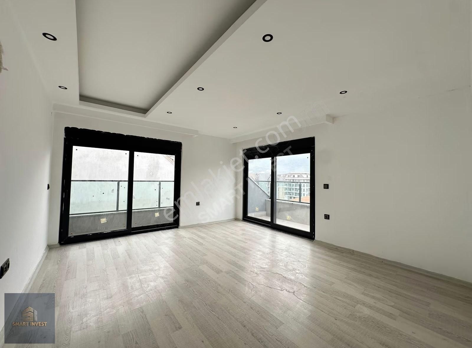 Oba Mahallesinde 4 Bloklu Site İçi Satılık 4+1 - Görsel 15