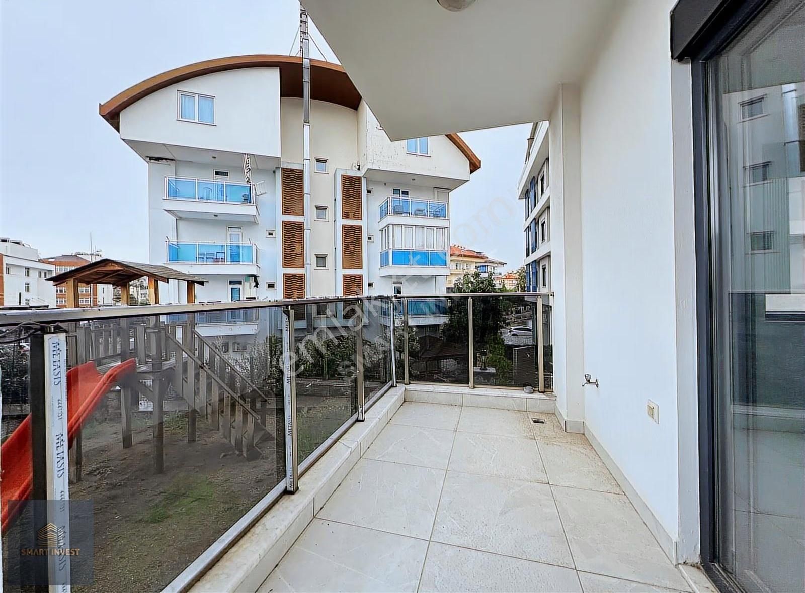 Alanya Oba Mahallesinde Denize 700 Metre Satılık 2+1 - Görsel 14