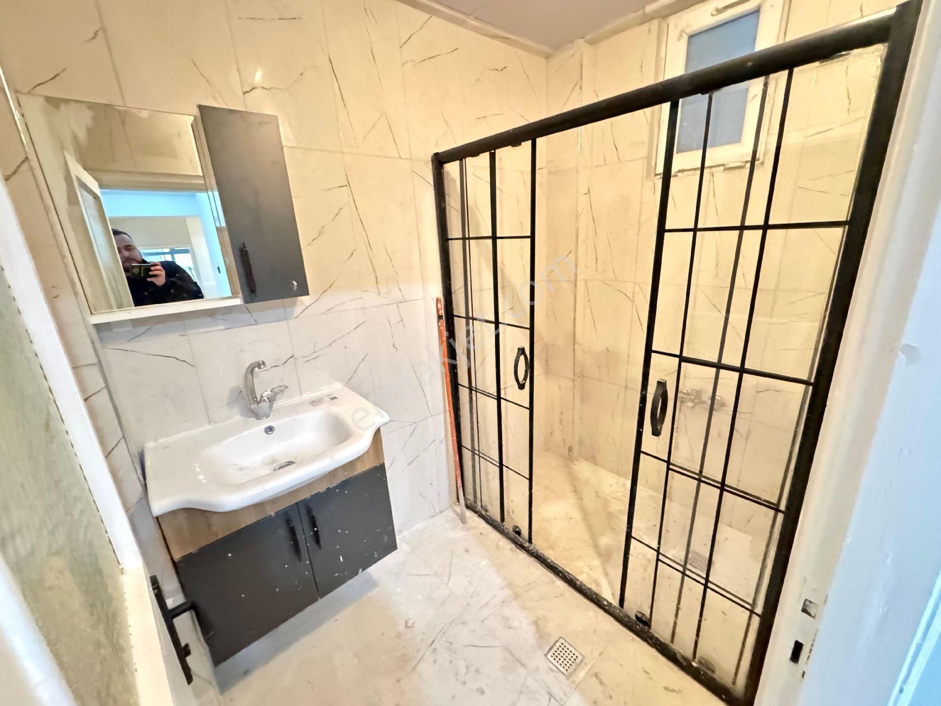 Lider Gayrimenkul'den Kadifekale Mh. 2+1 İçi Full Yapılı Fırsat Daire - Görsel 18