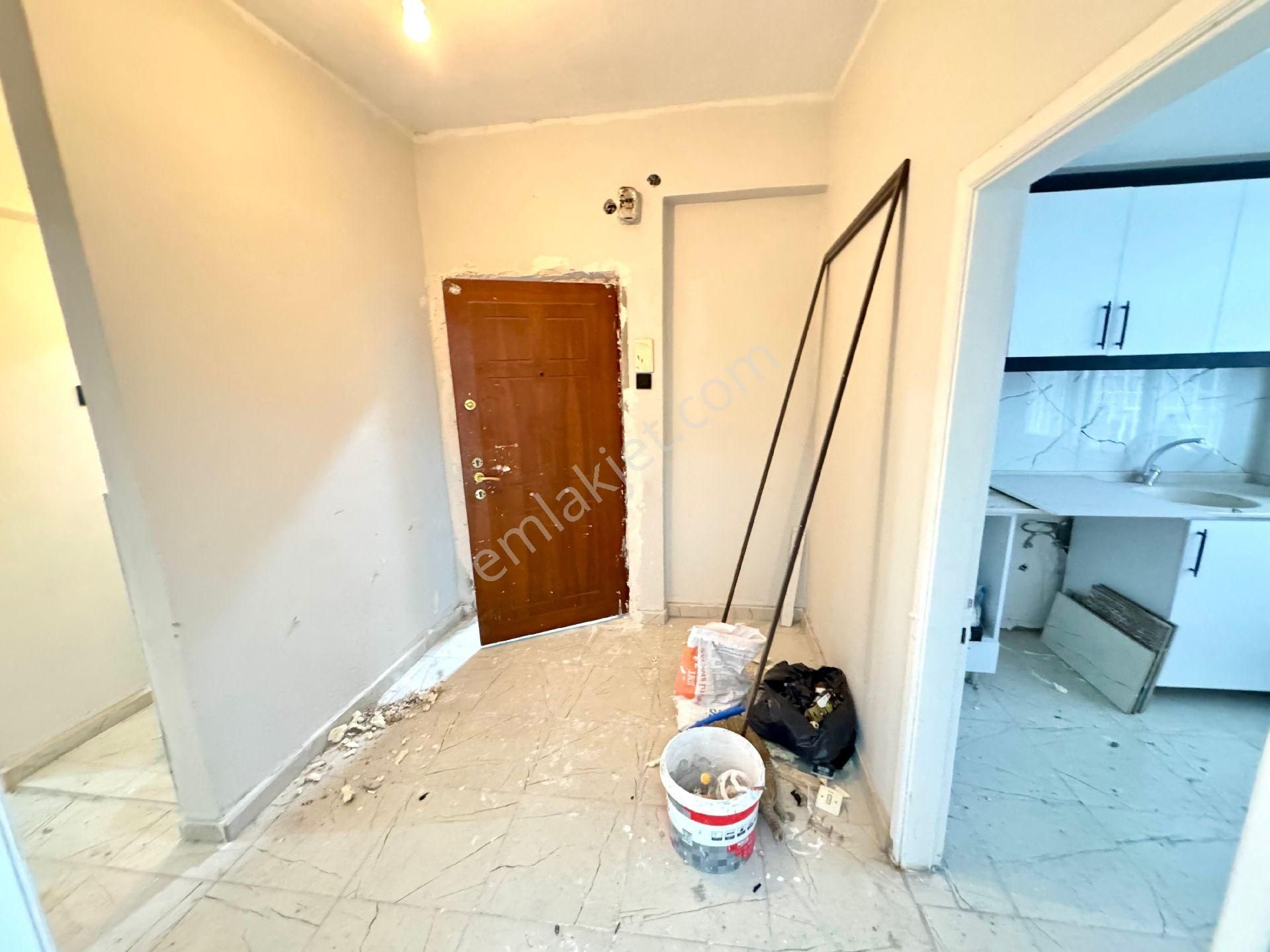 Lider Gayrimenkul'den Kadifekale Mh. 2+1 İçi Full Yapılı Fırsat Daire - Görsel 16