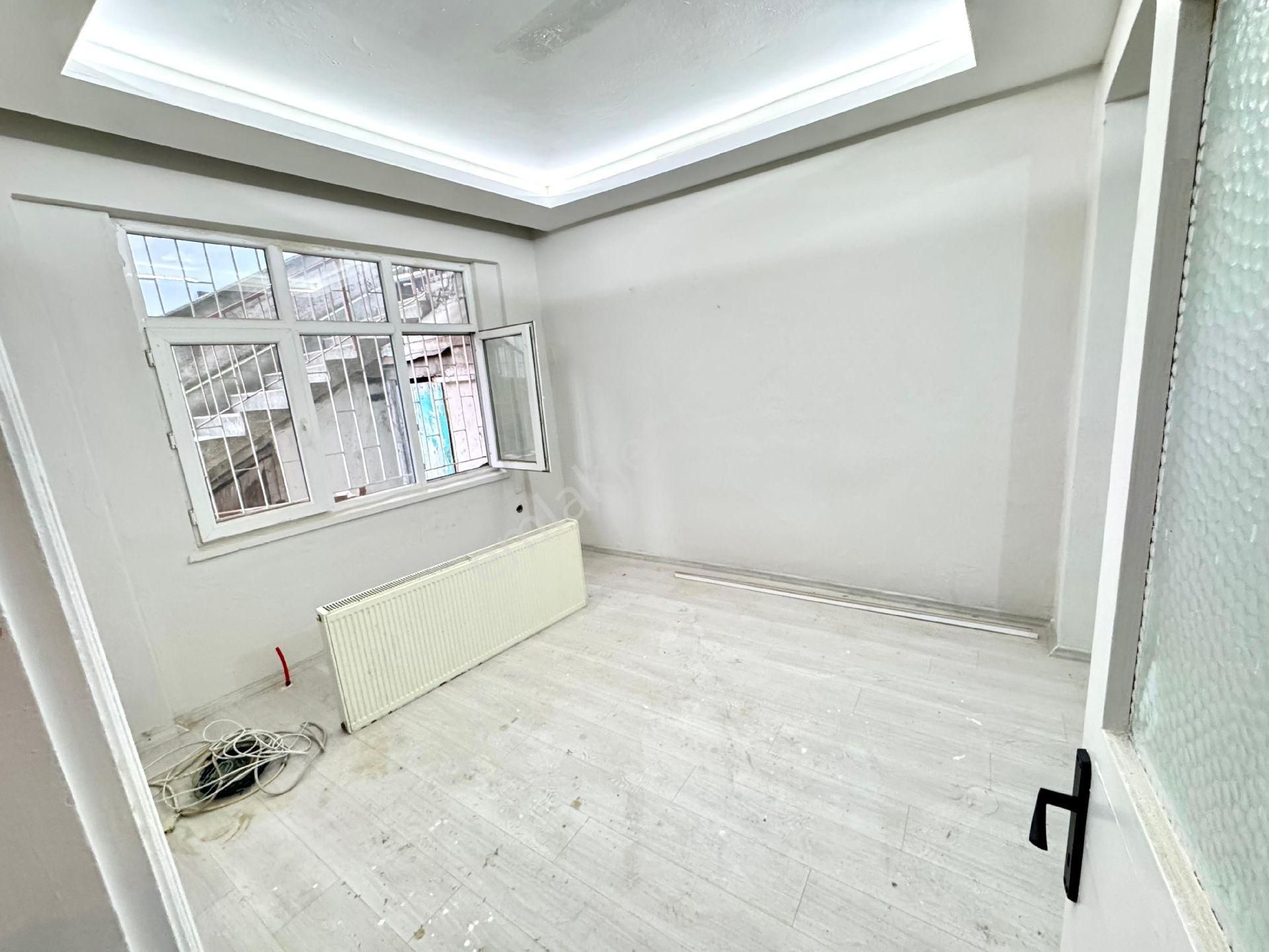 Lider Gayrimenkul'den Kadifekale Mh. 2+1 İçi Full Yapılı Fırsat Daire - Görsel 7