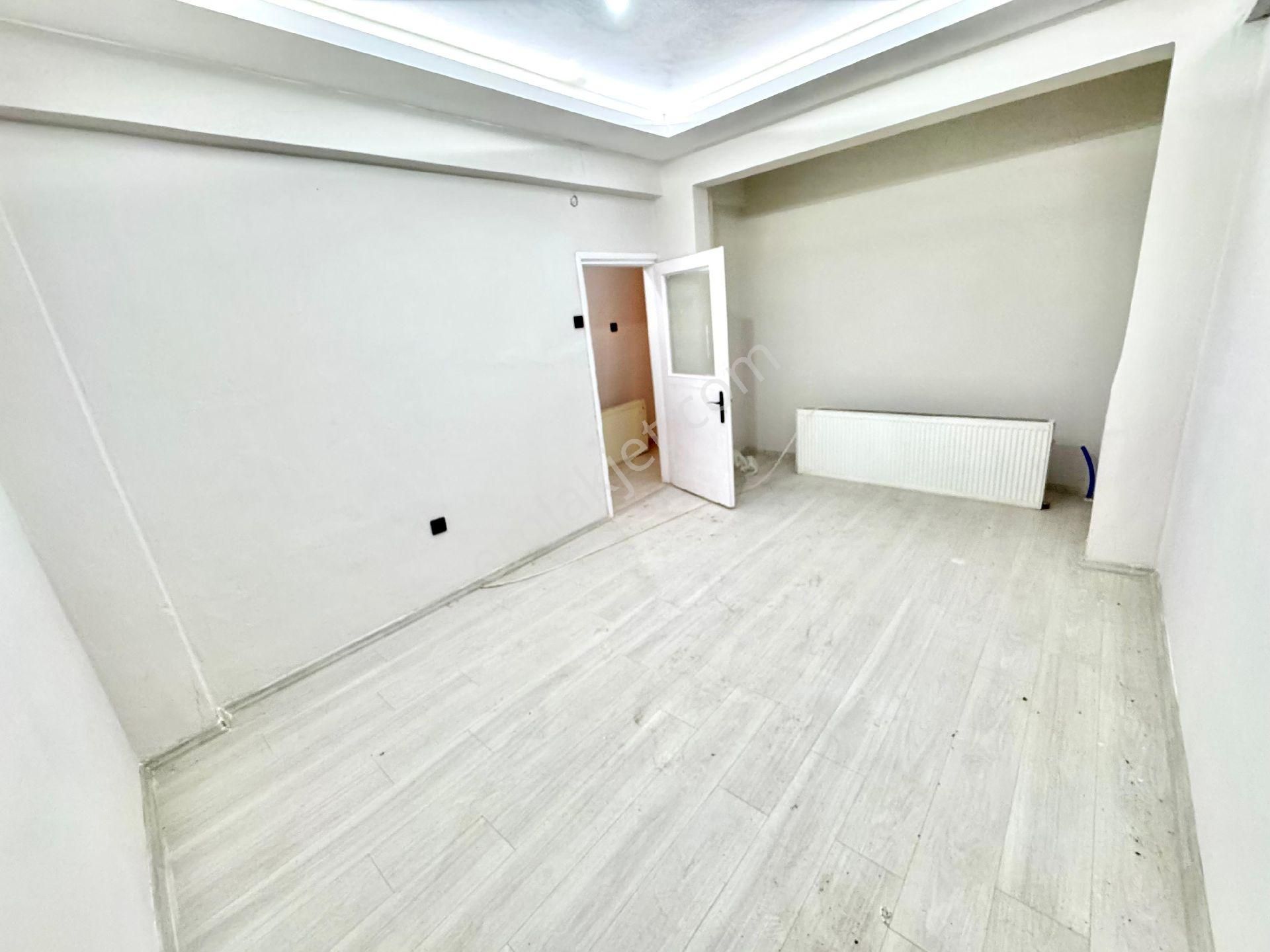 Lider Gayrimenkul'den Kadifekale Mh. 2+1 İçi Full Yapılı Fırsat Daire - Görsel 8