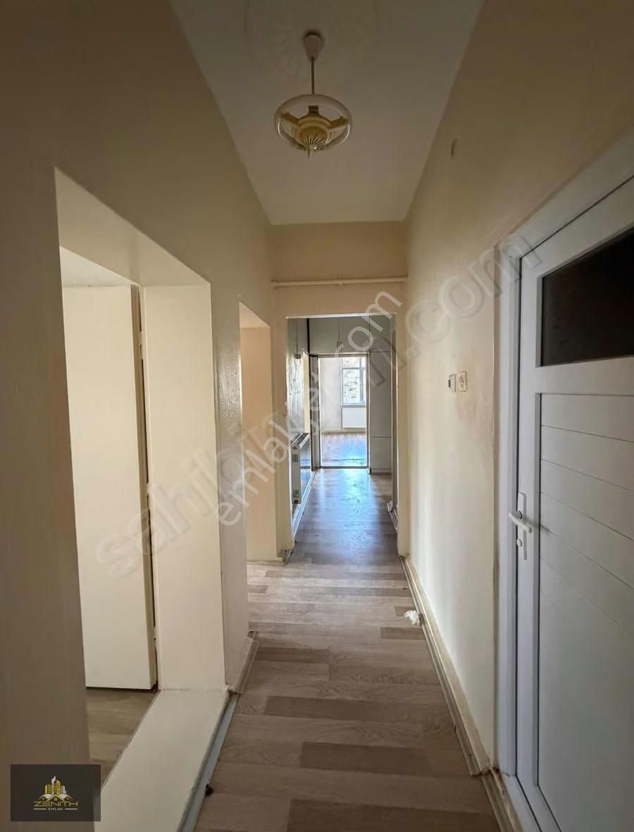 Bosna Yörünge Sitesinde Yüksek Giriş 3+1 Yalıtımlı Satılık - Görsel 2