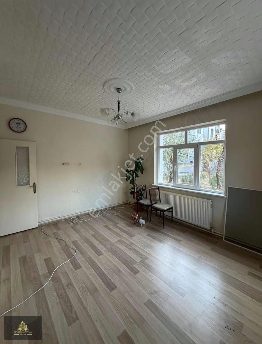 Bosna Yörünge Sitesinde Yüksek Giriş 3+1 Yalıtımlı Satılık - Görsel 4