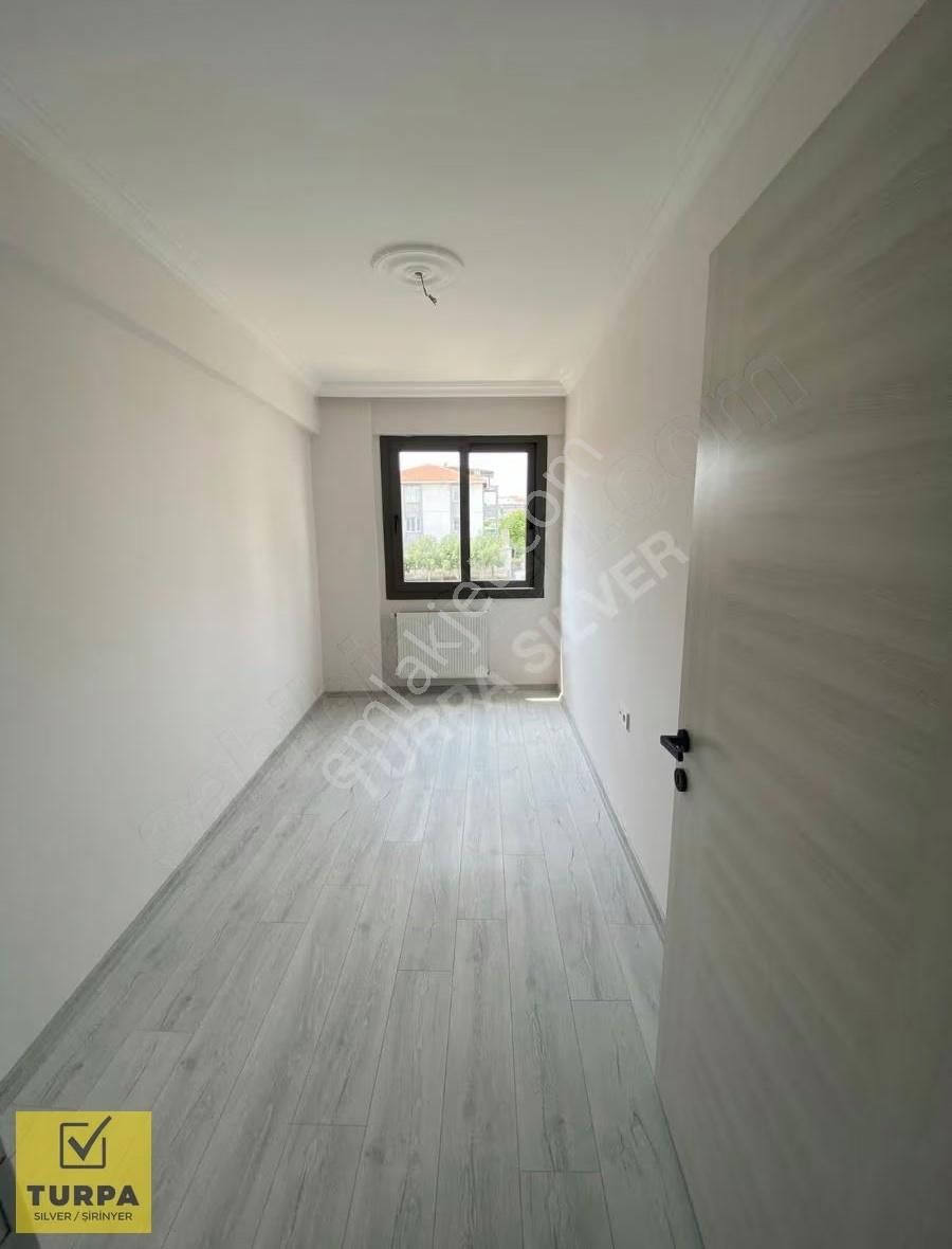 Torbalı Yazıbaşı Mh. Doğalgazlı Merkeze Yakın Konumda Yeni Daire - Görsel 5