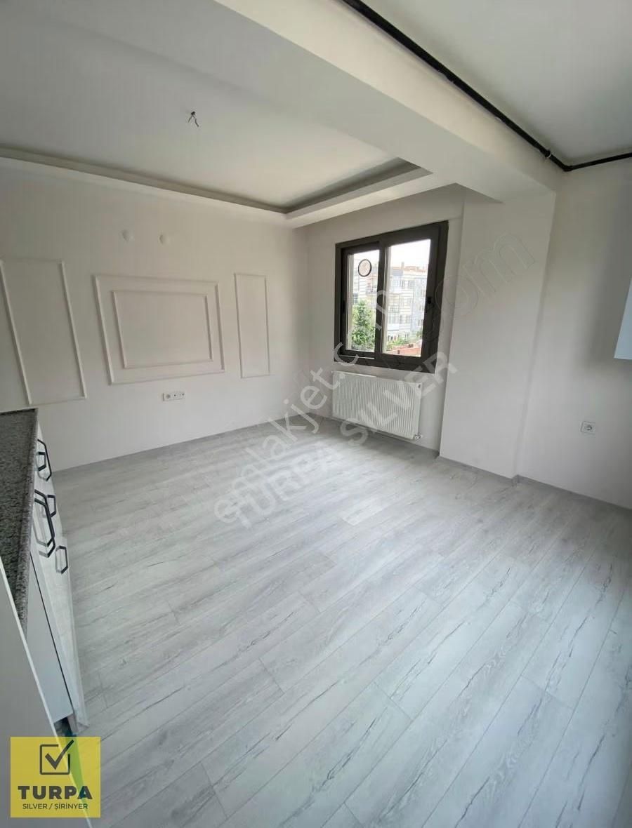 Torbalı Yazıbaşı Mh. Doğalgazlı Merkeze Yakın Konumda Yeni Daire - Görsel 2