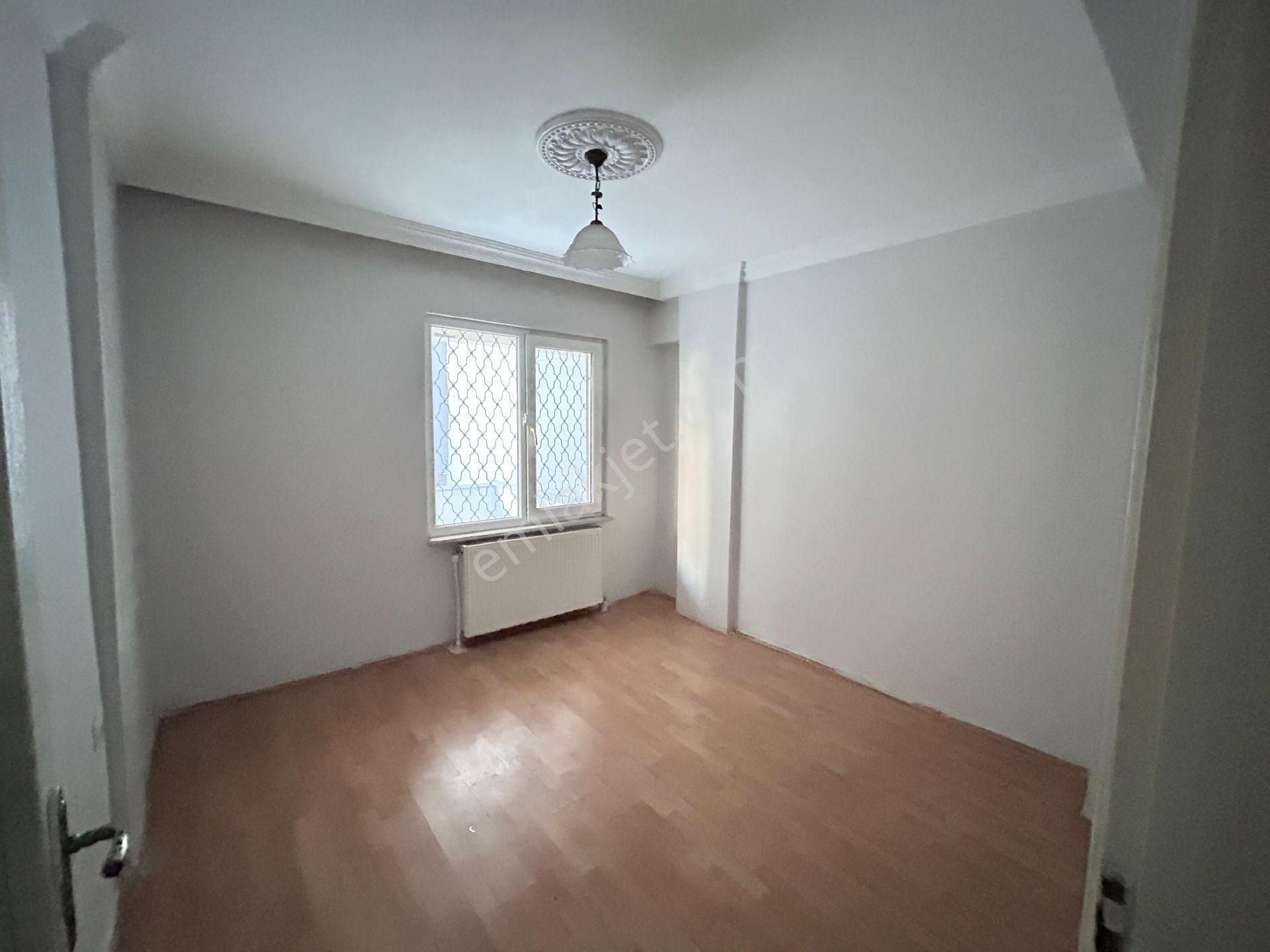 Lider Gayrimenkul'den Yenidoğan Mh. 2+1 İçi Özel Yapım 15 Yıllık Daire - Görsel 19