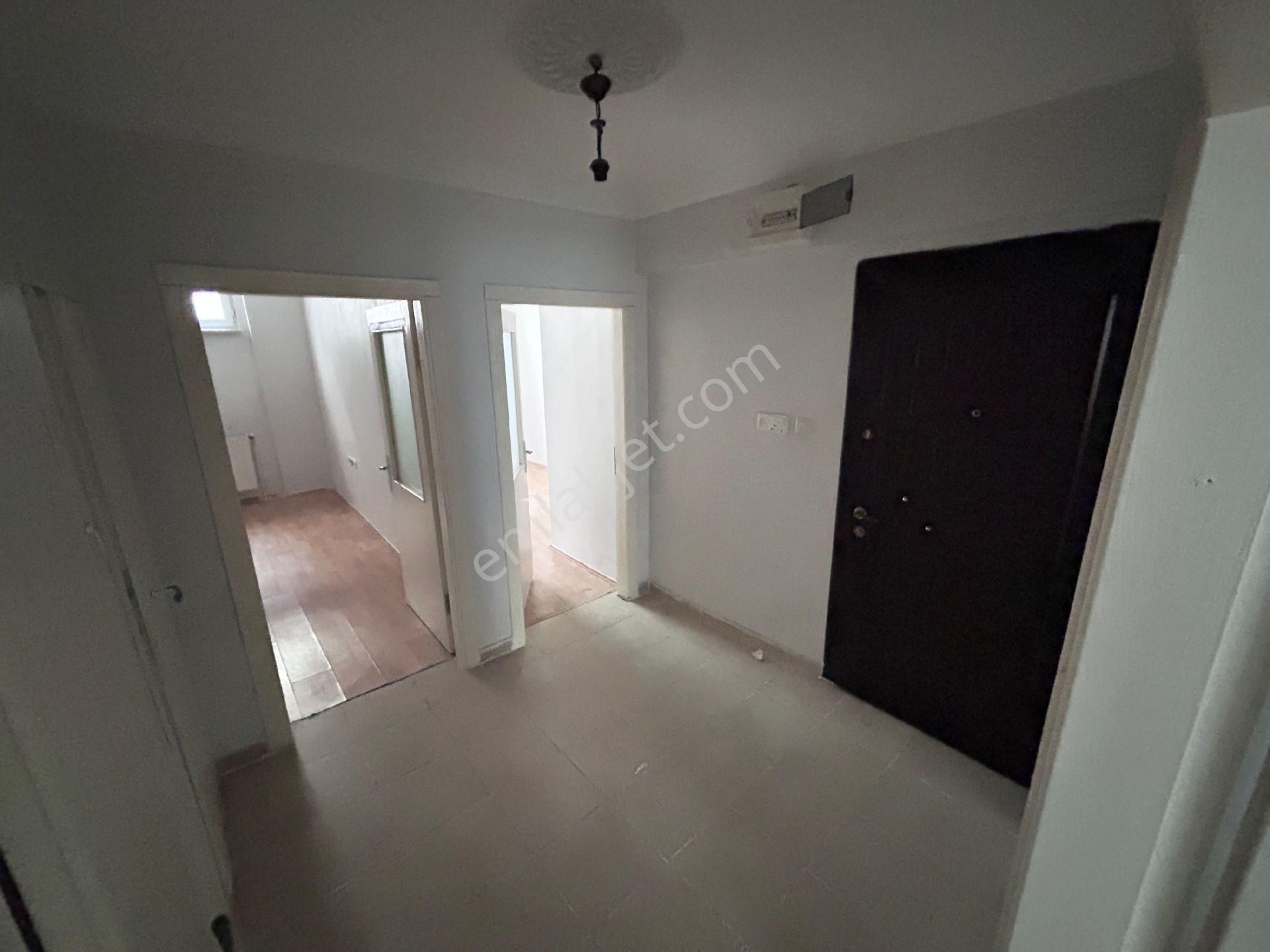 Lider Gayrimenkul'den Yenidoğan Mh. 2+1 İçi Özel Yapım 15 Yıllık Daire - Görsel 14