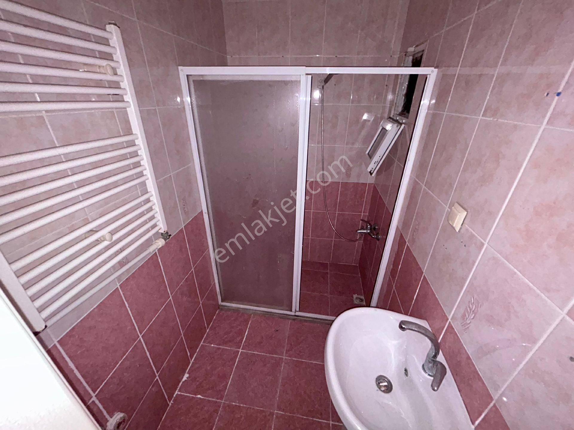 Lider Gayrimenkul'den Yenidoğan Mh. 2+1 İçi Özel Yapım 15 Yıllık Daire - Görsel 16