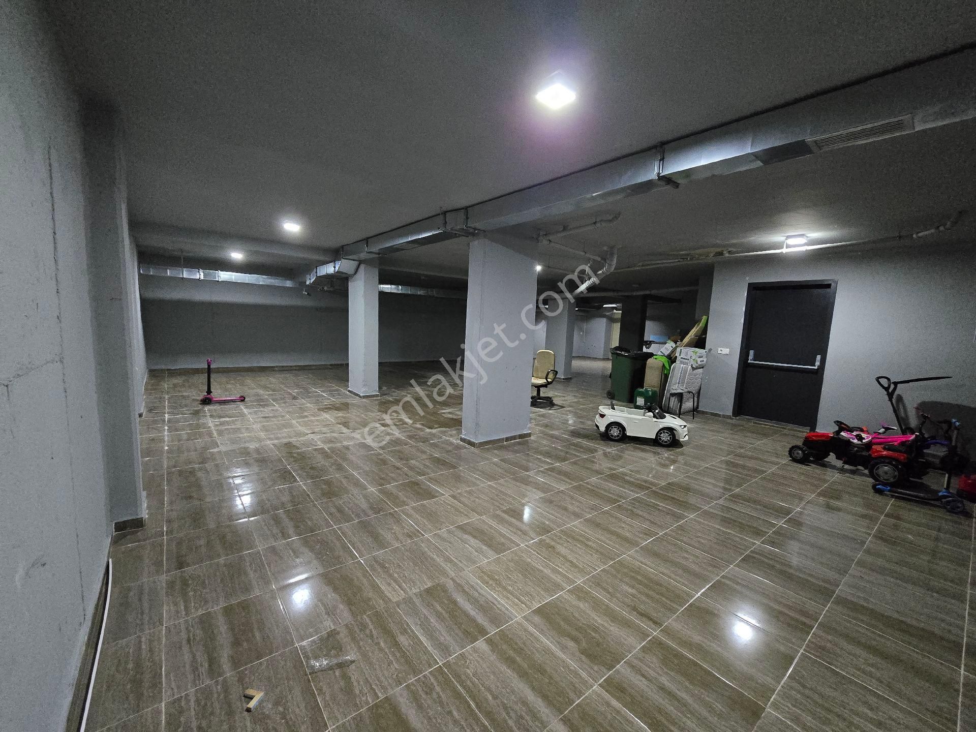 Ümraniye Merkezde Lüx Ebeveyn Banyolu 2+1 Daire Finans Merkzine 5 Dakika - Görsel 14