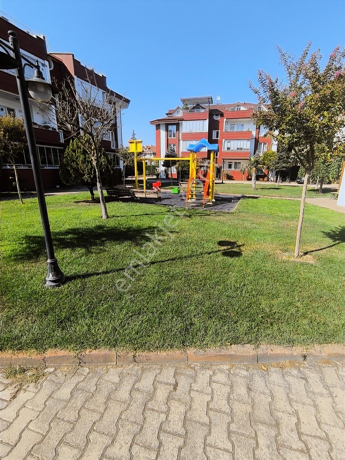 Kariyer'den Aykent Sitesi Mahmudiye Mh 175m² 4+1 Satılık Dubleks - Görsel 23