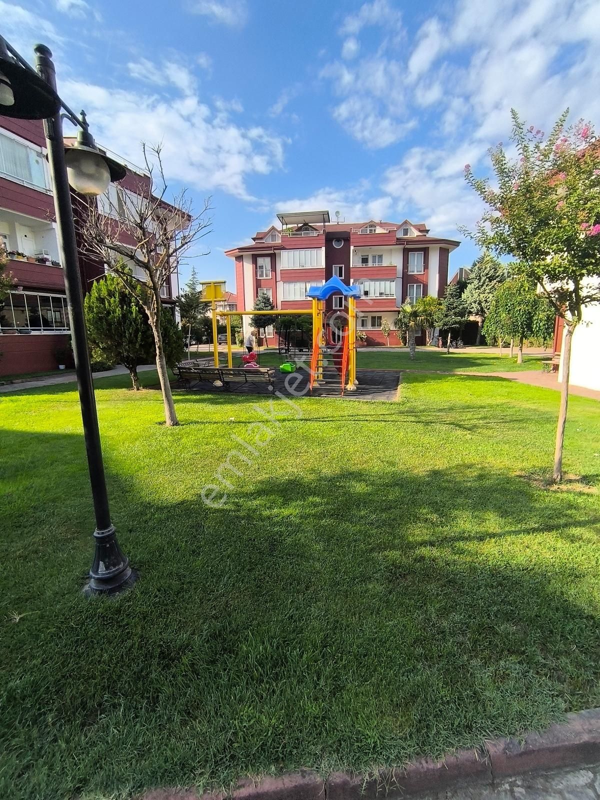 Kariyer'den Aykent Sitesi Mahmudiye Mh 175m² 4+1 Satılık Dubleks - Görsel 27