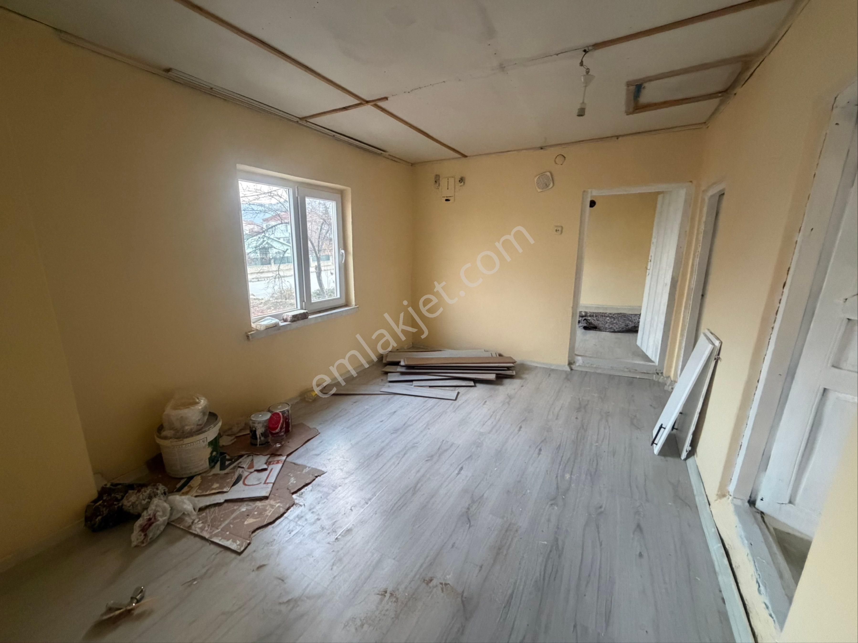 Tunçez Gm Salı Pazarı Cvr Satılık İki Katlı Müstakil - Görsel 9