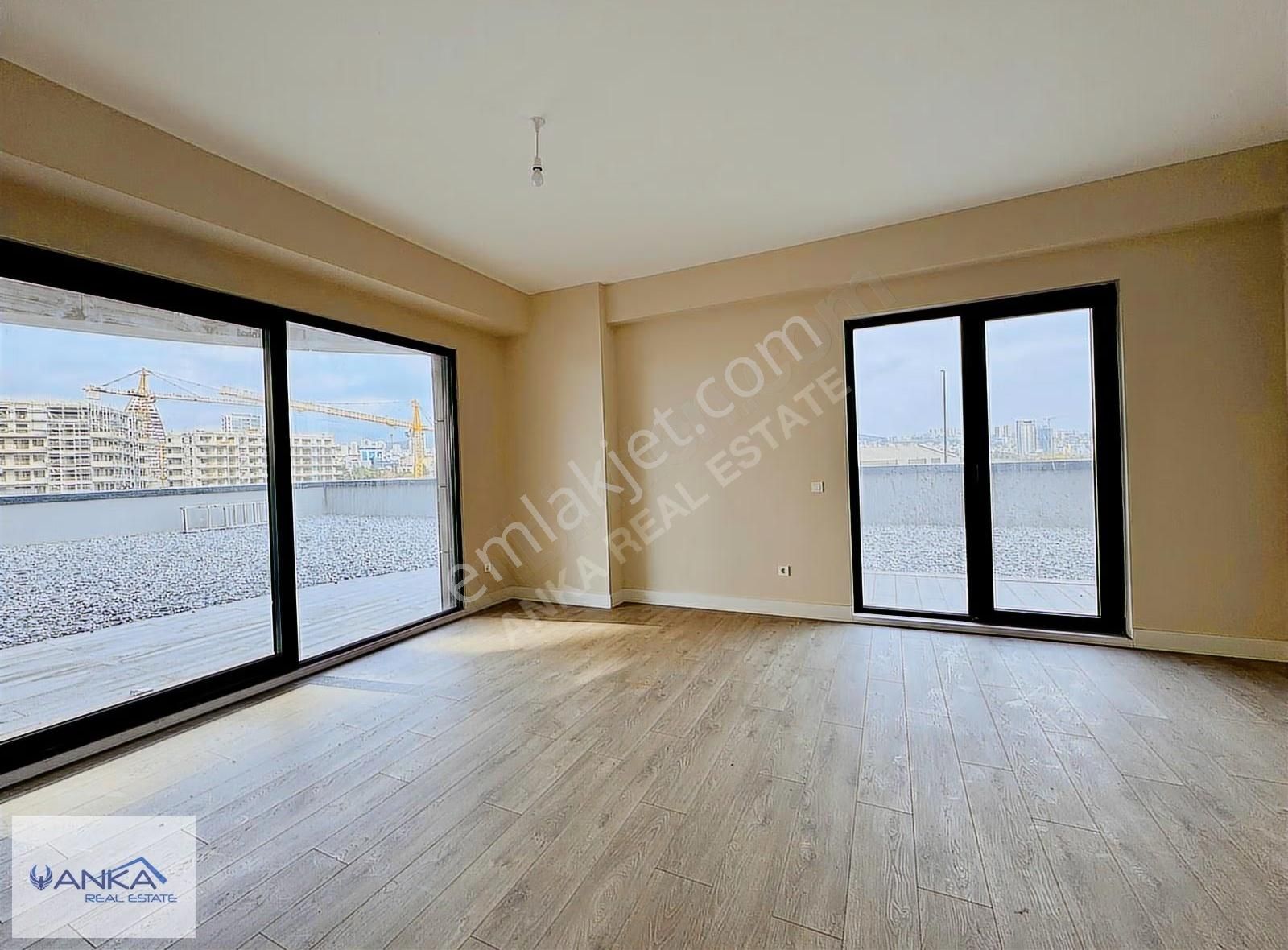 Batı Yakası Projesi Kat Bahçeli Kapalı Mutfaklı 2+1 Kiralık - Görsel 14