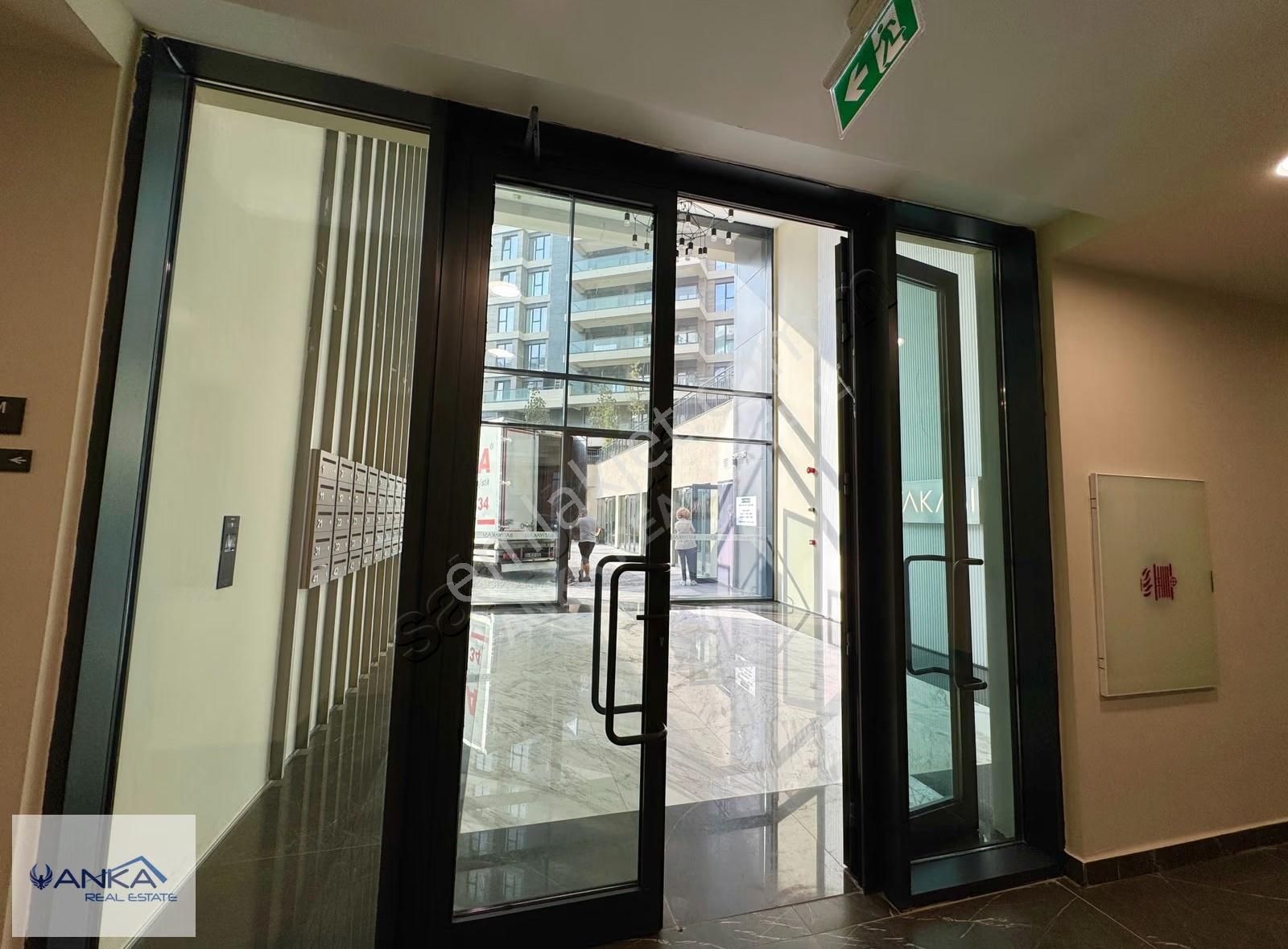 Batı Yakası Projesi Kat Bahçeli Kapalı Mutfaklı 2+1 Kiralık - Görsel 32