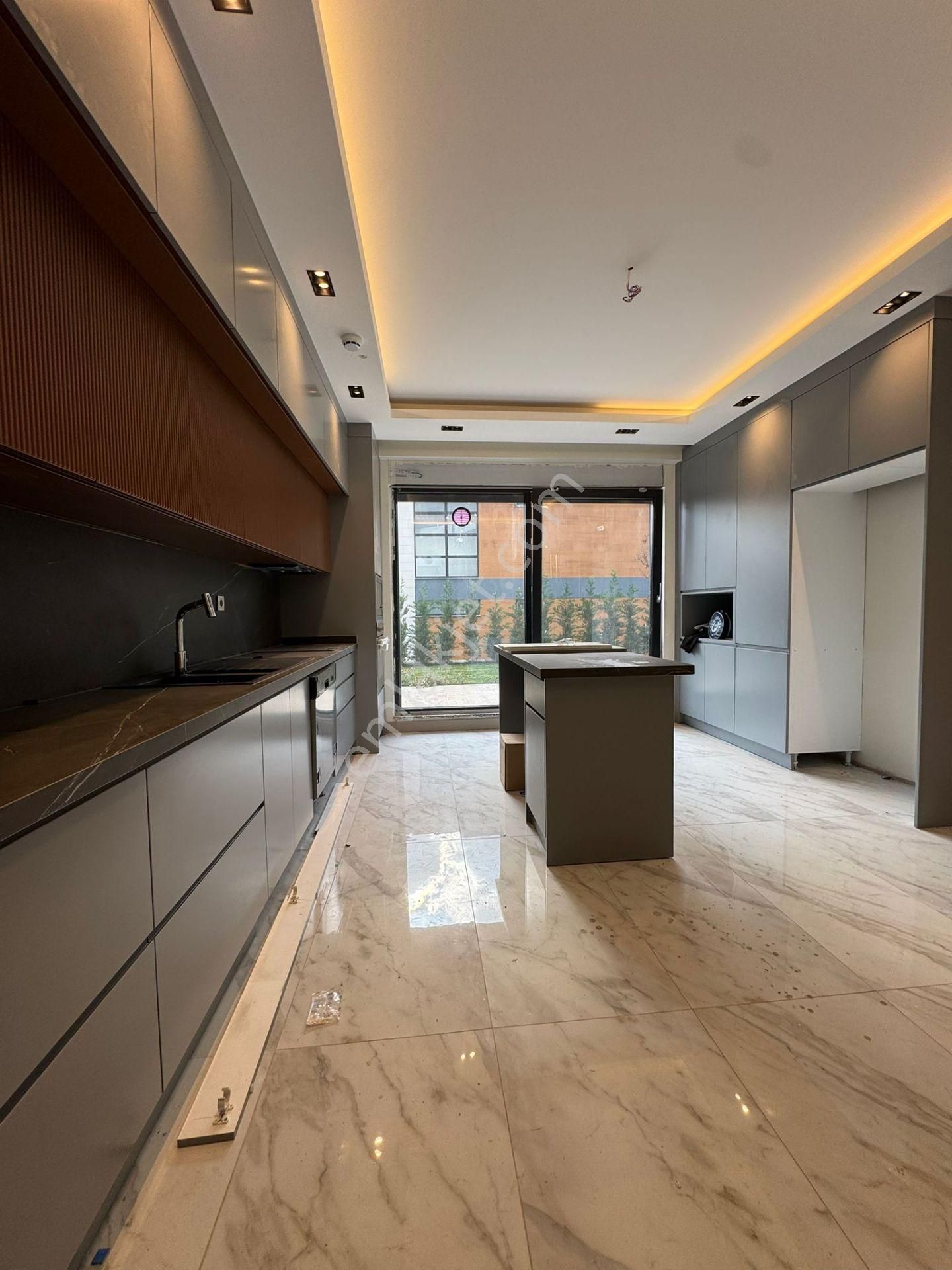 Çorlu Önerlerde Müstakil Havuzlu Satılık Lüks 4+1 Villa - Görsel 13