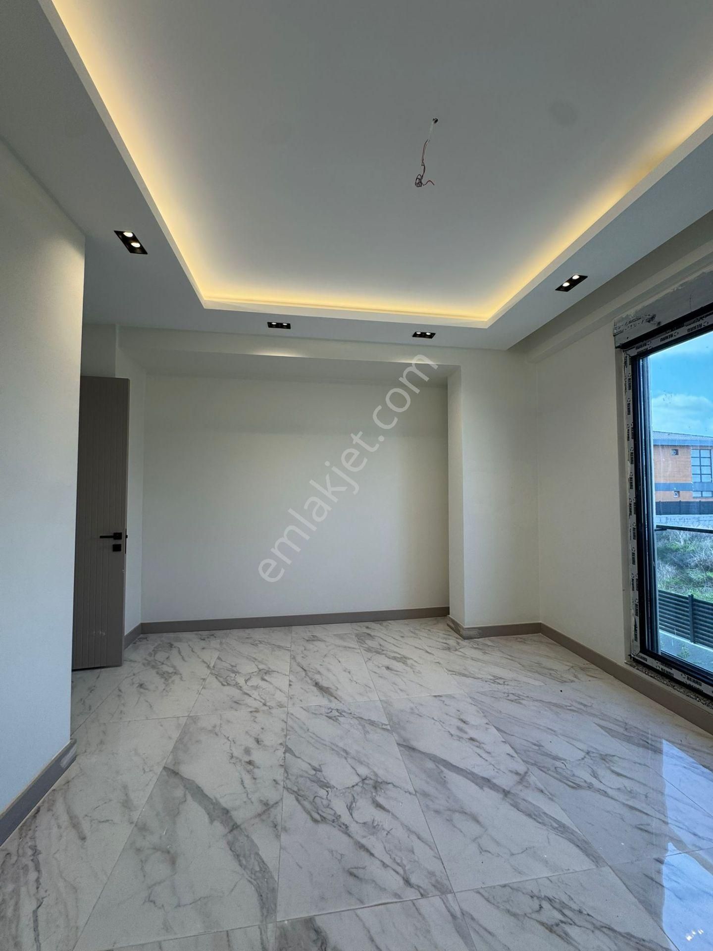 Çorlu Önerlerde Müstakil Havuzlu Satılık Lüks 4+1 Villa - Görsel 29