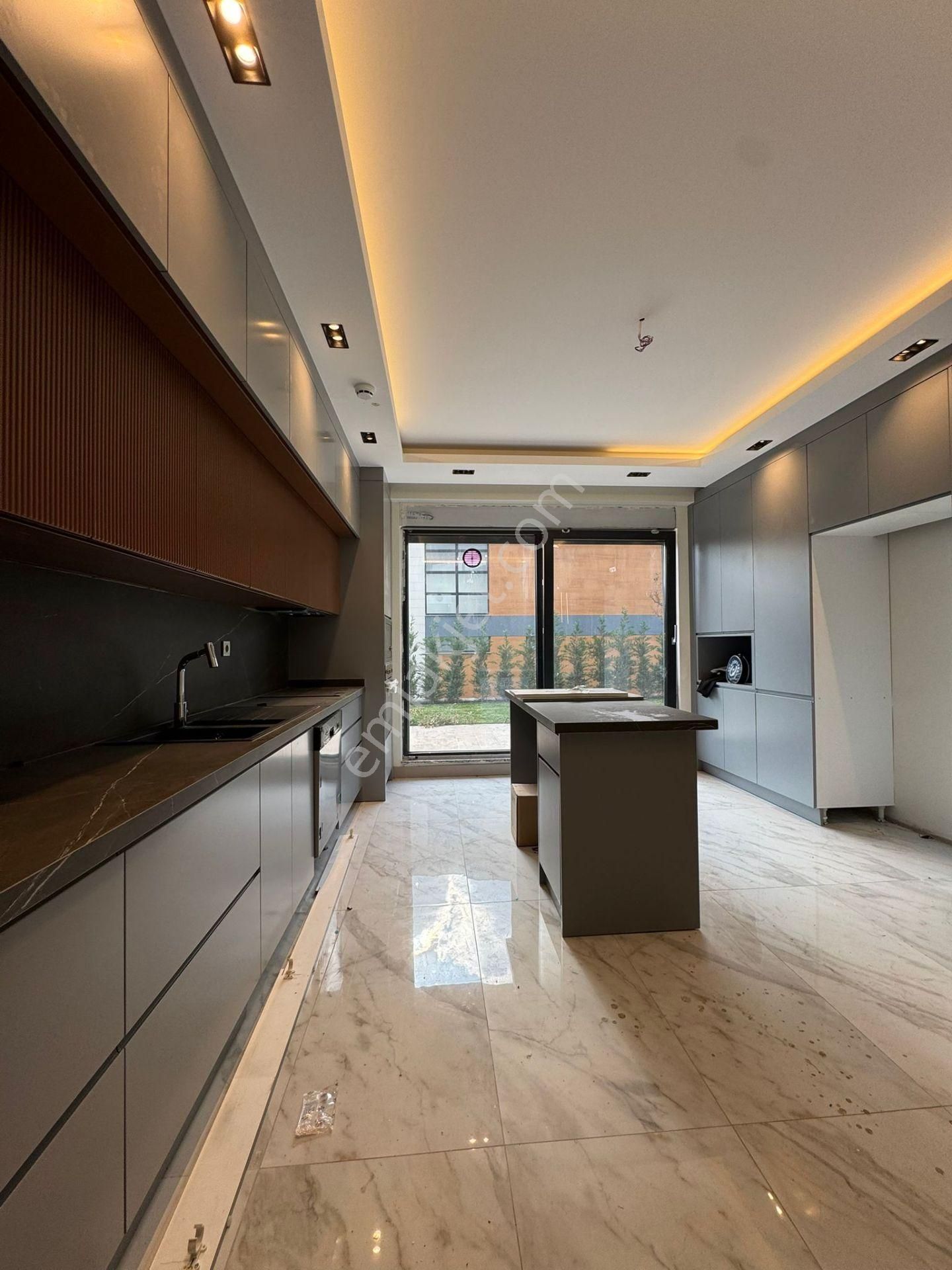 Çorlu Önerlerde Müstakil Havuzlu Satılık Lüks 4+1 Villa - Görsel 14