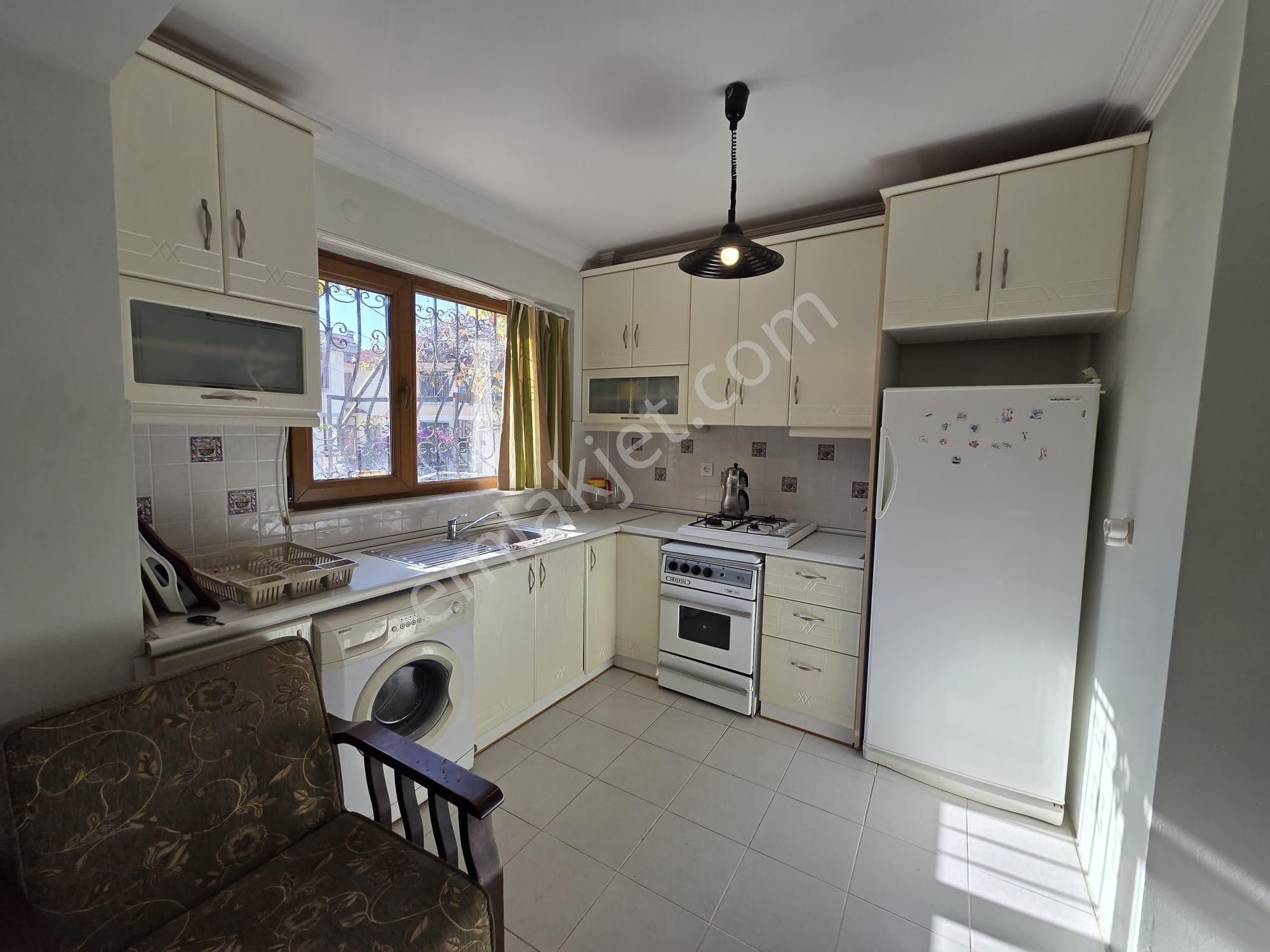 Altınoluk İlkbahar'dan Şehir İçinde Elit Mevkiide 350m² Arsa İçinde 7+2 Müstakil Köşe Villa - Görsel 38