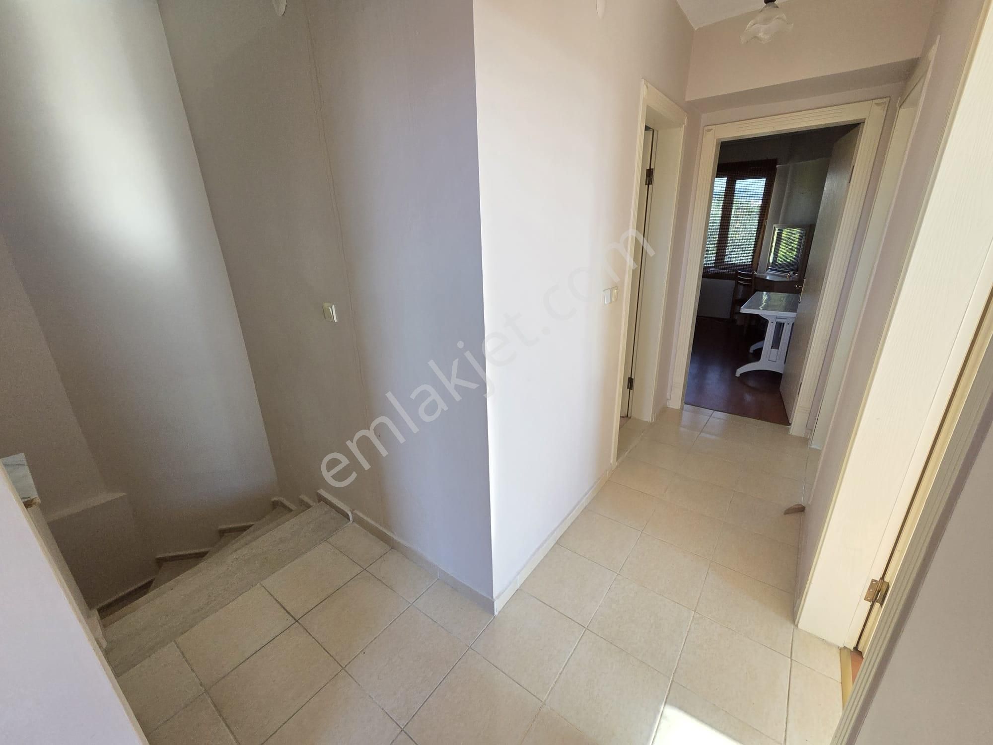 Altınoluk İlkbahar'dan Şehir İçinde Elit Mevkiide 350m² Arsa İçinde 7+2 Müstakil Köşe Villa - Görsel 25