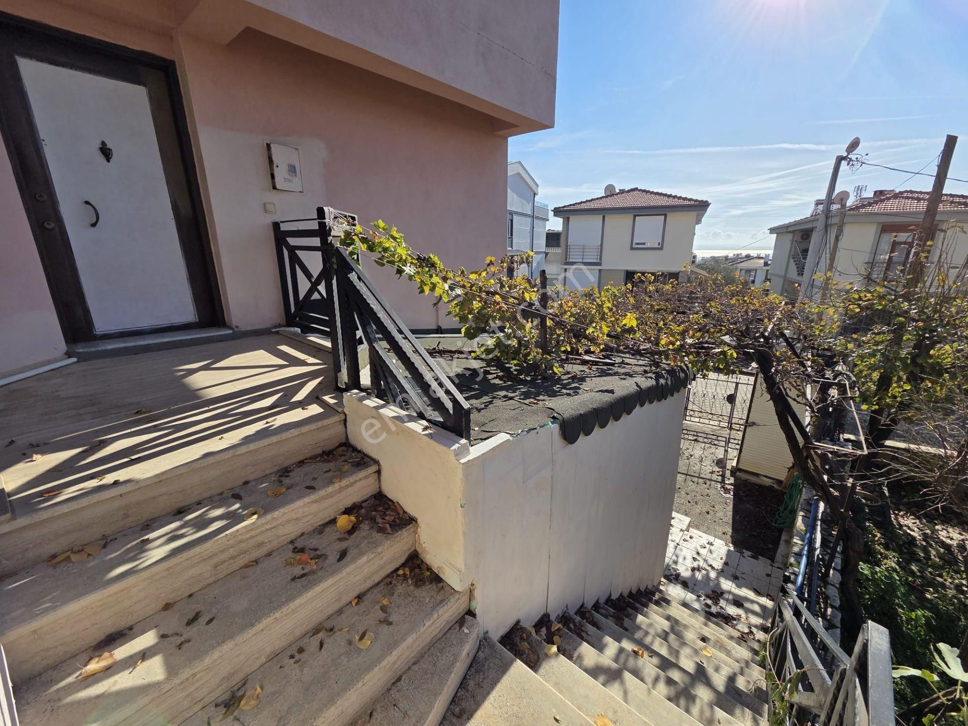 Altınoluk İlkbahar'dan Şehir İçinde Elit Mevkiide 350m² Arsa İçinde 7+2 Müstakil Köşe Villa - Görsel 42