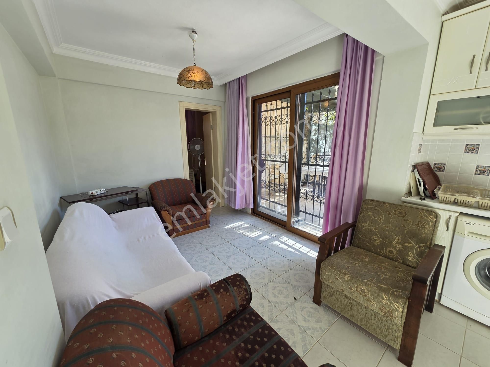 Altınoluk İlkbahar'dan Şehir İçinde Elit Mevkiide 350m² Arsa İçinde 7+2 Müstakil Köşe Villa - Görsel 27