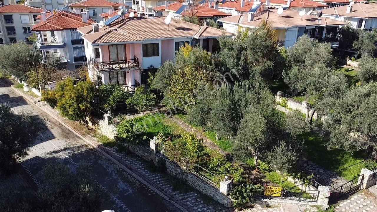 Altınoluk İlkbahar'dan Şehir İçinde Elit Mevkiide 350m² Arsa İçinde 7+2 Müstakil Köşe Villa - Görsel 6