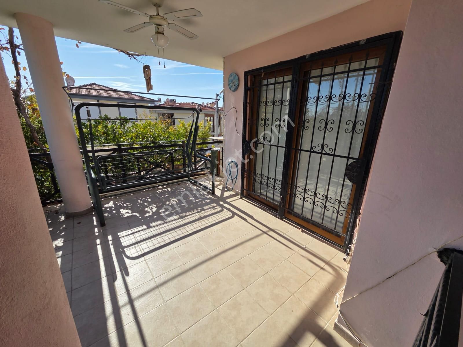 Altınoluk İlkbahar'dan Şehir İçinde Elit Mevkiide 350m² Arsa İçinde 7+2 Müstakil Köşe Villa - Görsel 11