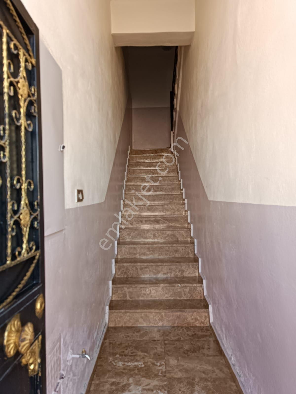 Sacır Gayrimenkul Gaziantep Şahinbey Malazgirt Mahallesinde Satılık Masrafsız Müstakil Ev 🏡 - Görsel 6