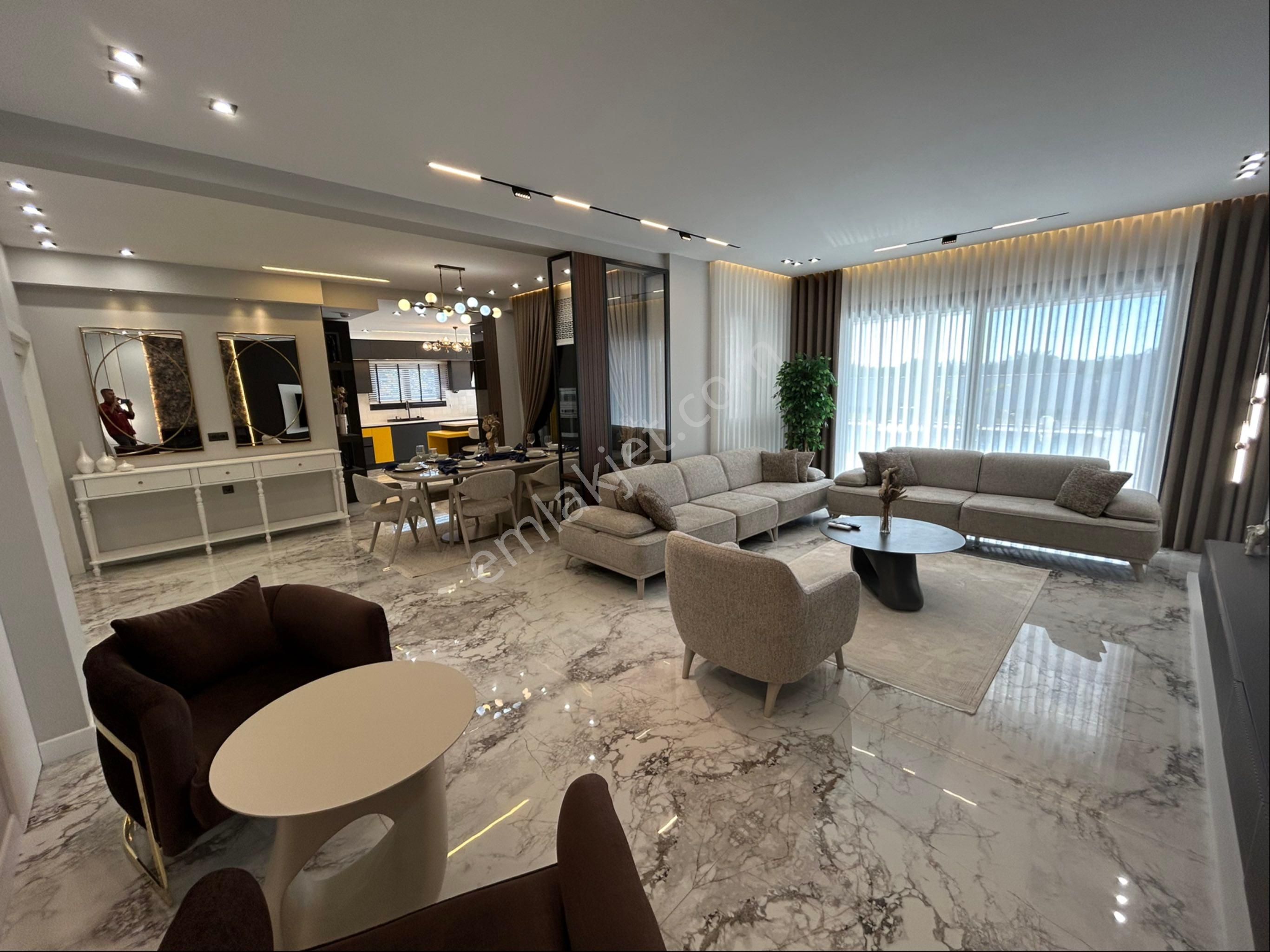 Didim Yeşiltepede 4+1 Eşyalı Lüks Villa - Görsel 16