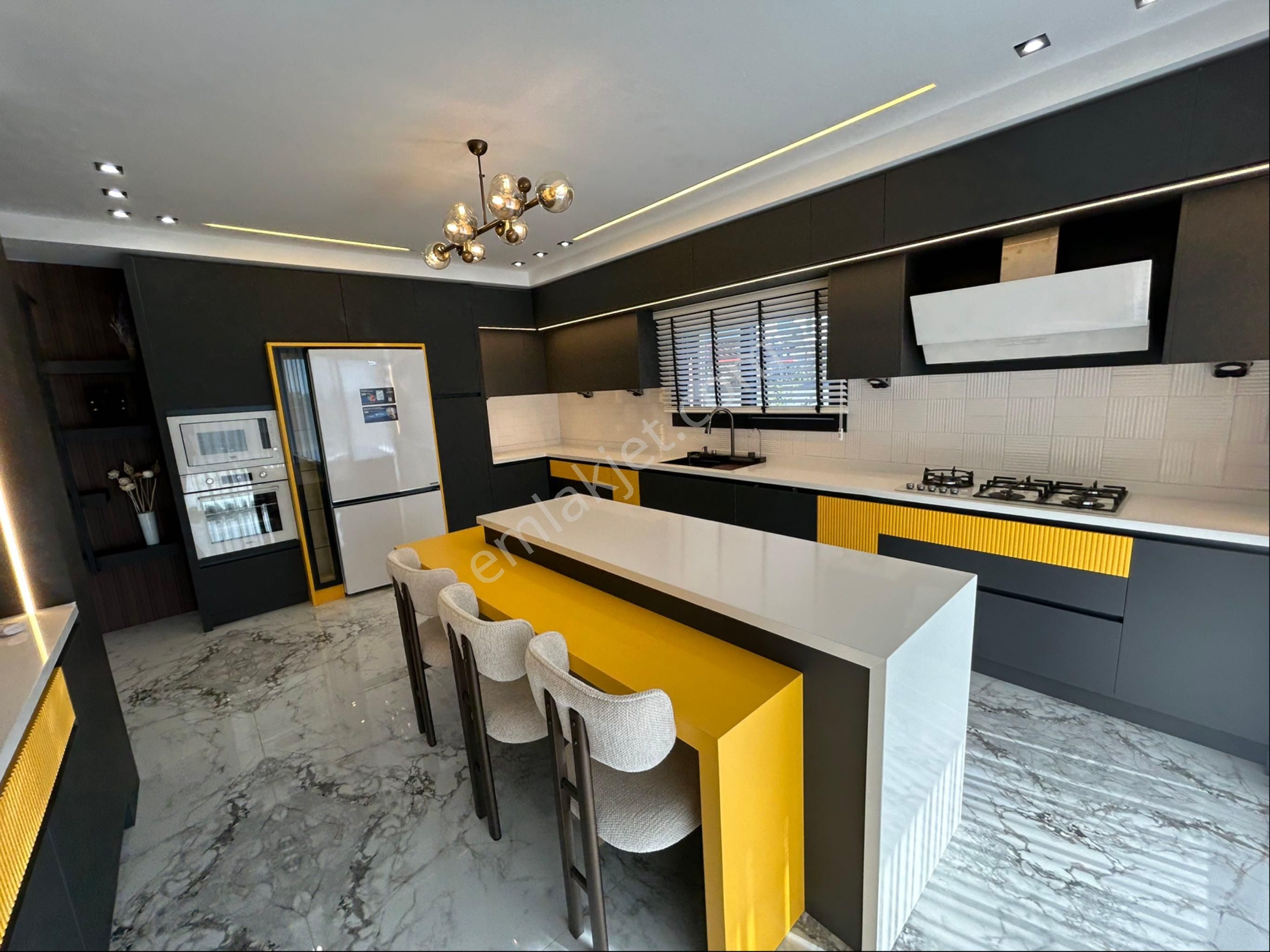 Didim Yeşiltepede 4+1 Eşyalı Lüks Villa - Görsel 23